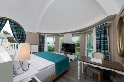 Deluxe Villa