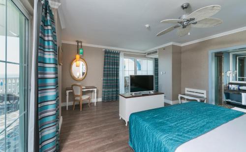 King Suite with Sea View
