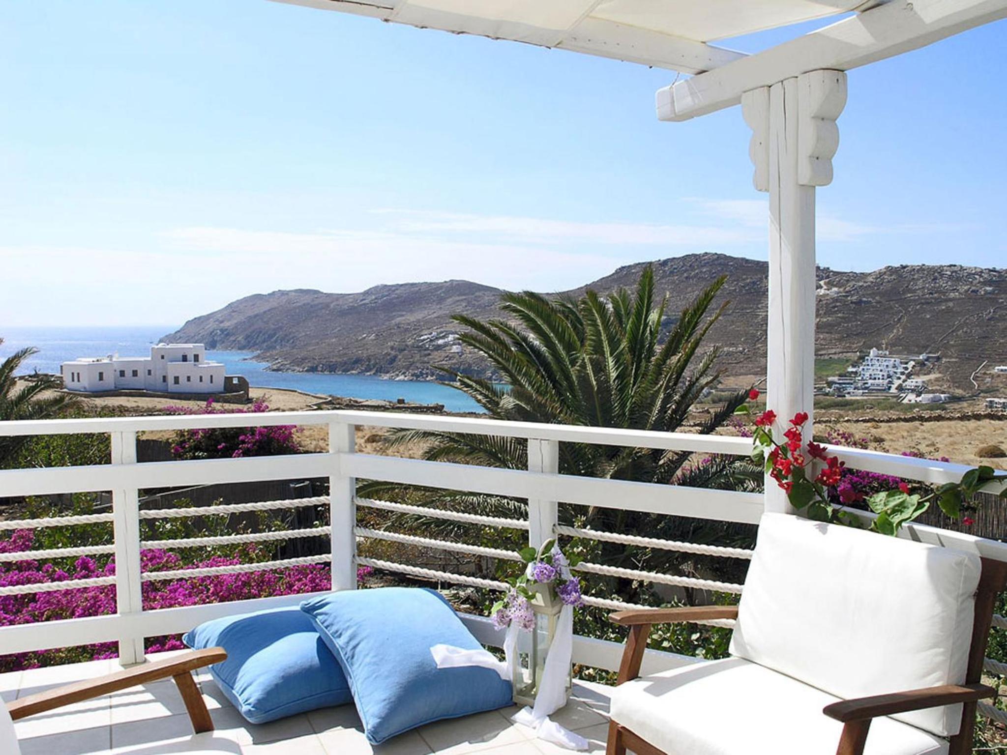 Grand Villa with Sea View photo 1