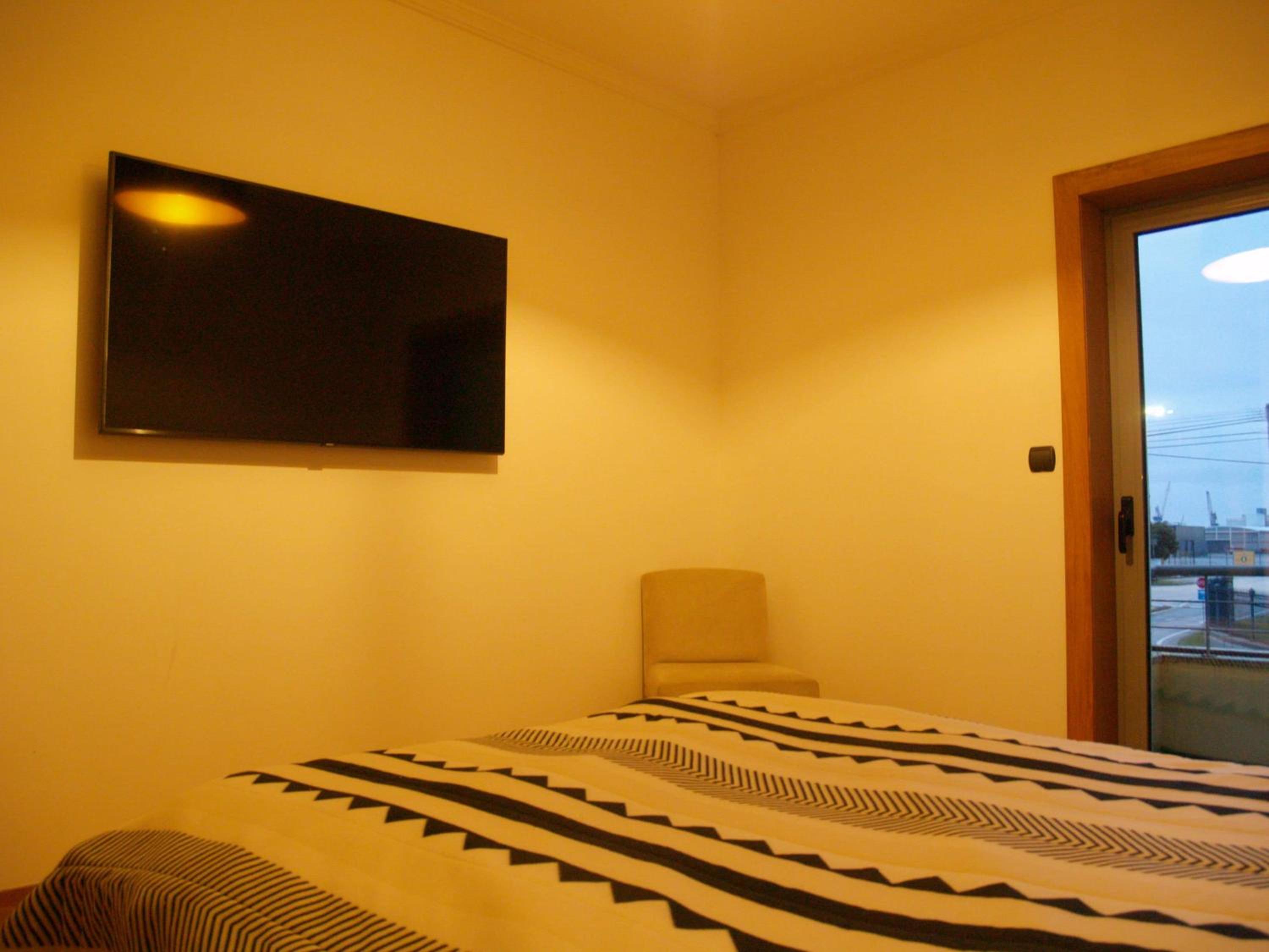 Deluxe Room - Photo 4