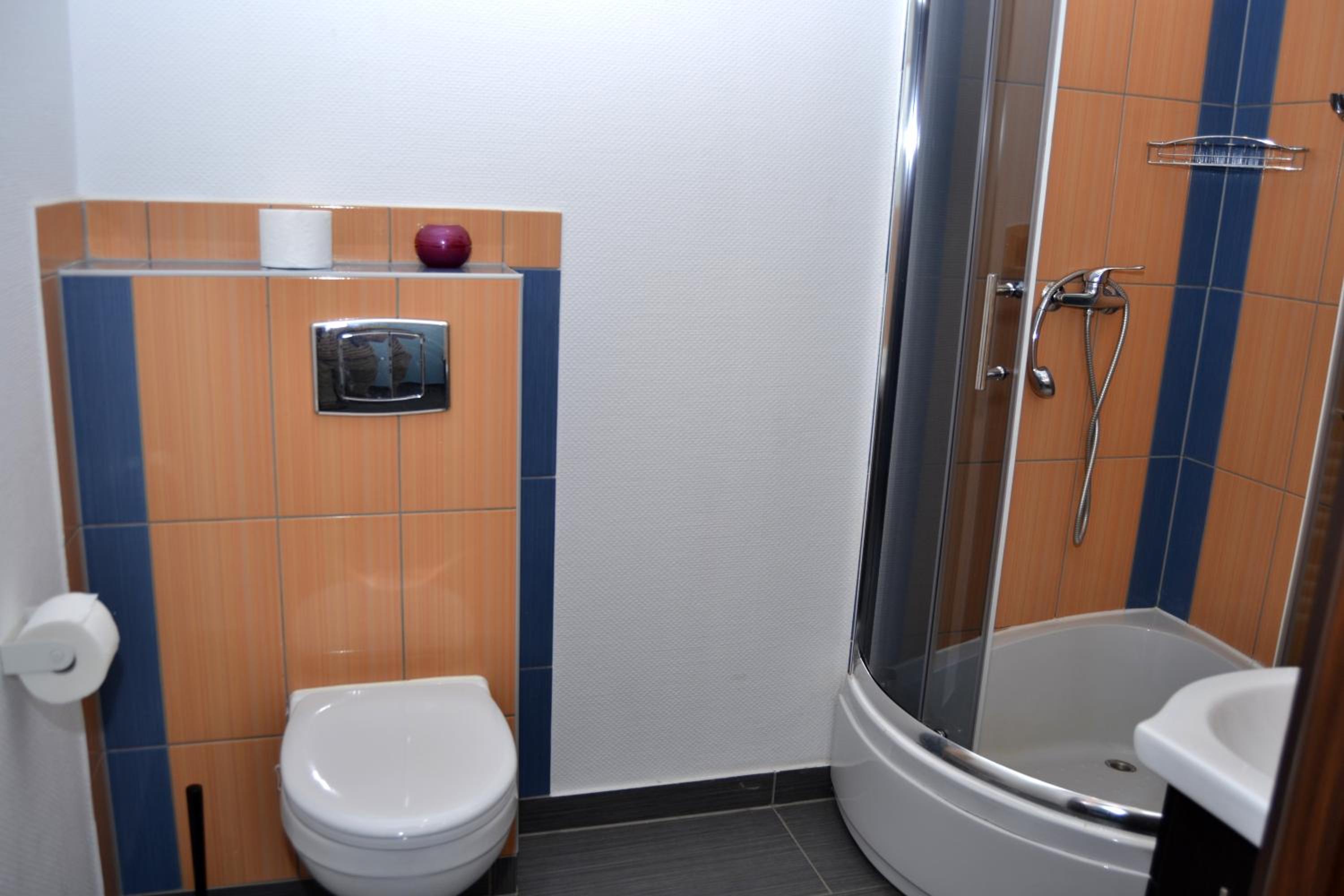 Large Double Room