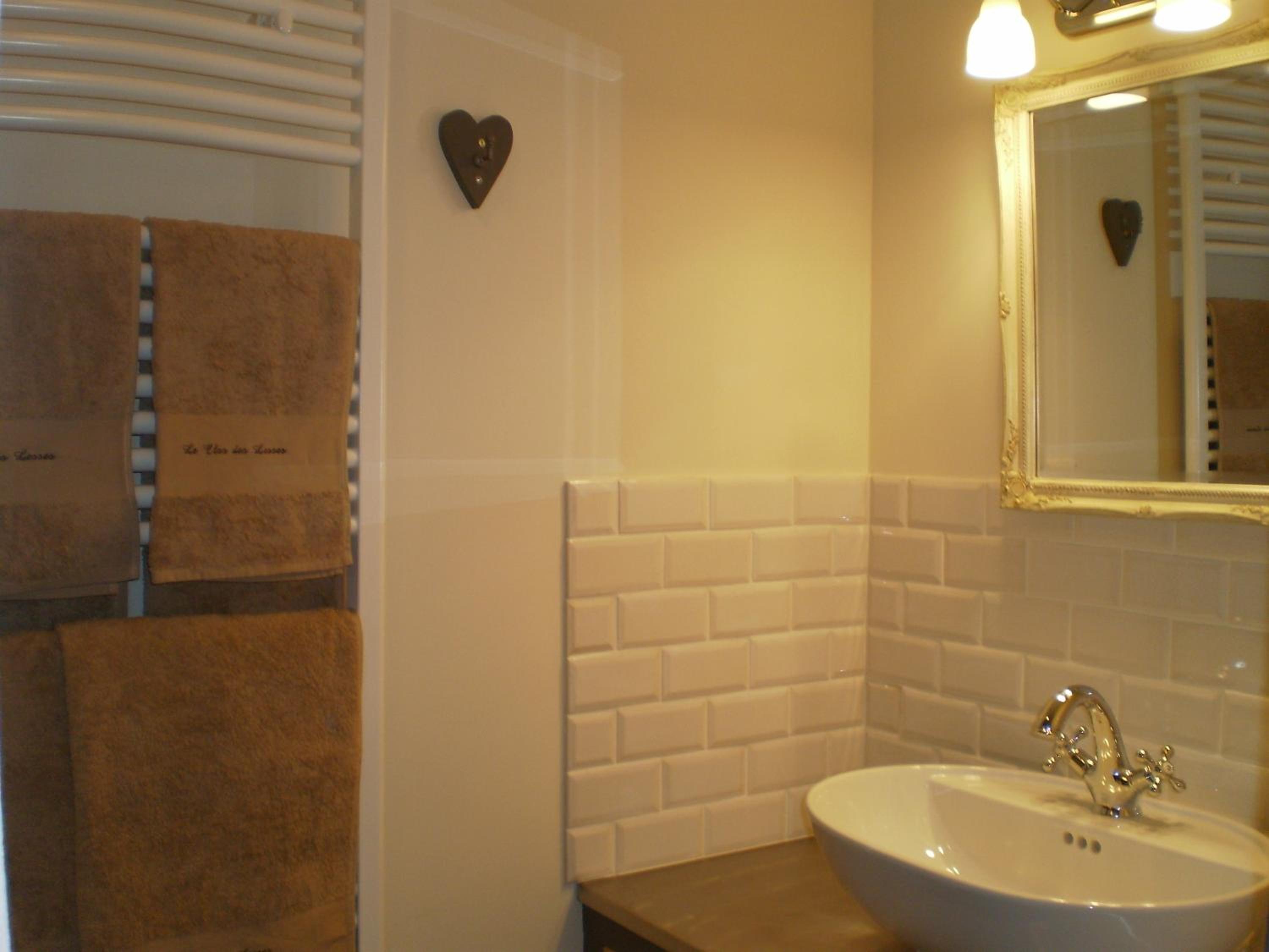 Basic Double Room photo 3