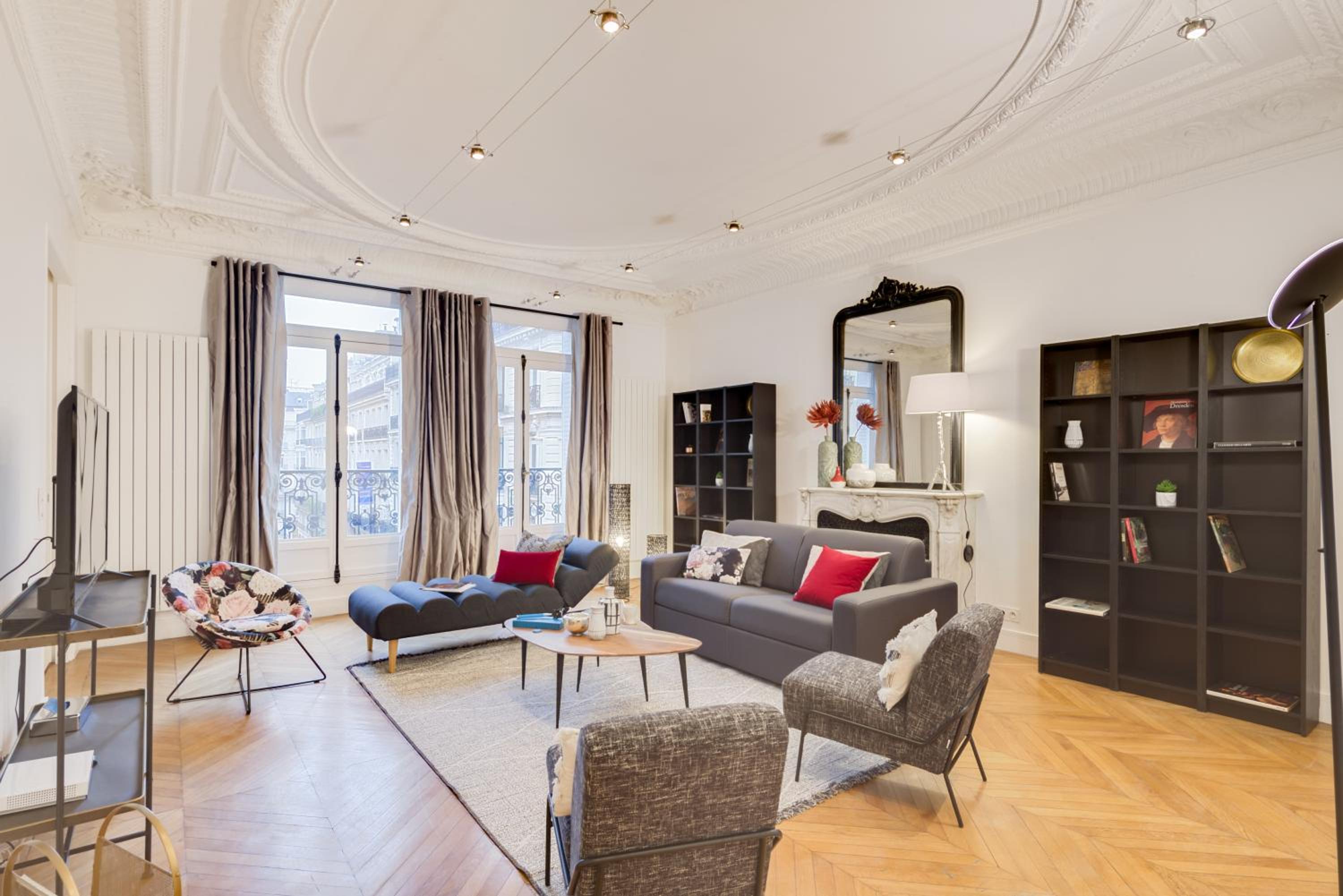 Superior Apartment