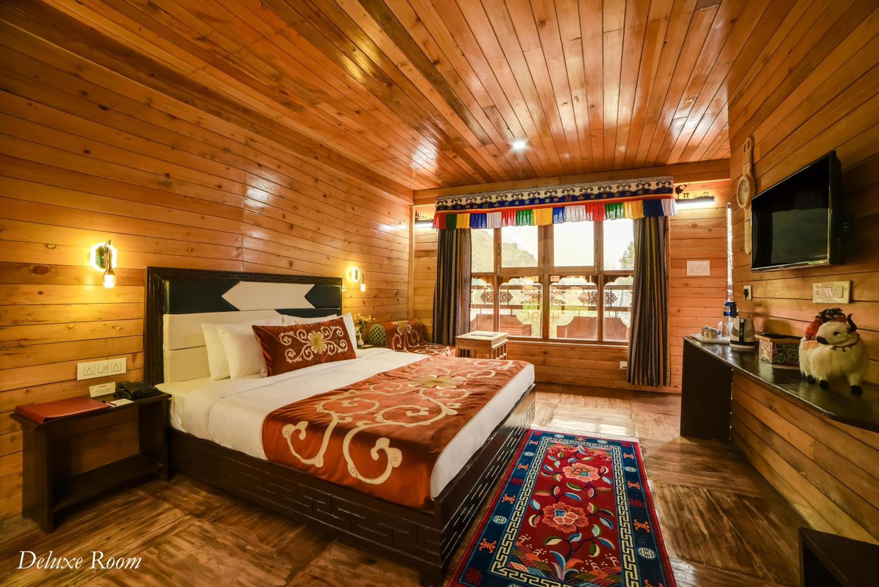 Deluxe Room with Common Balcony photo 3