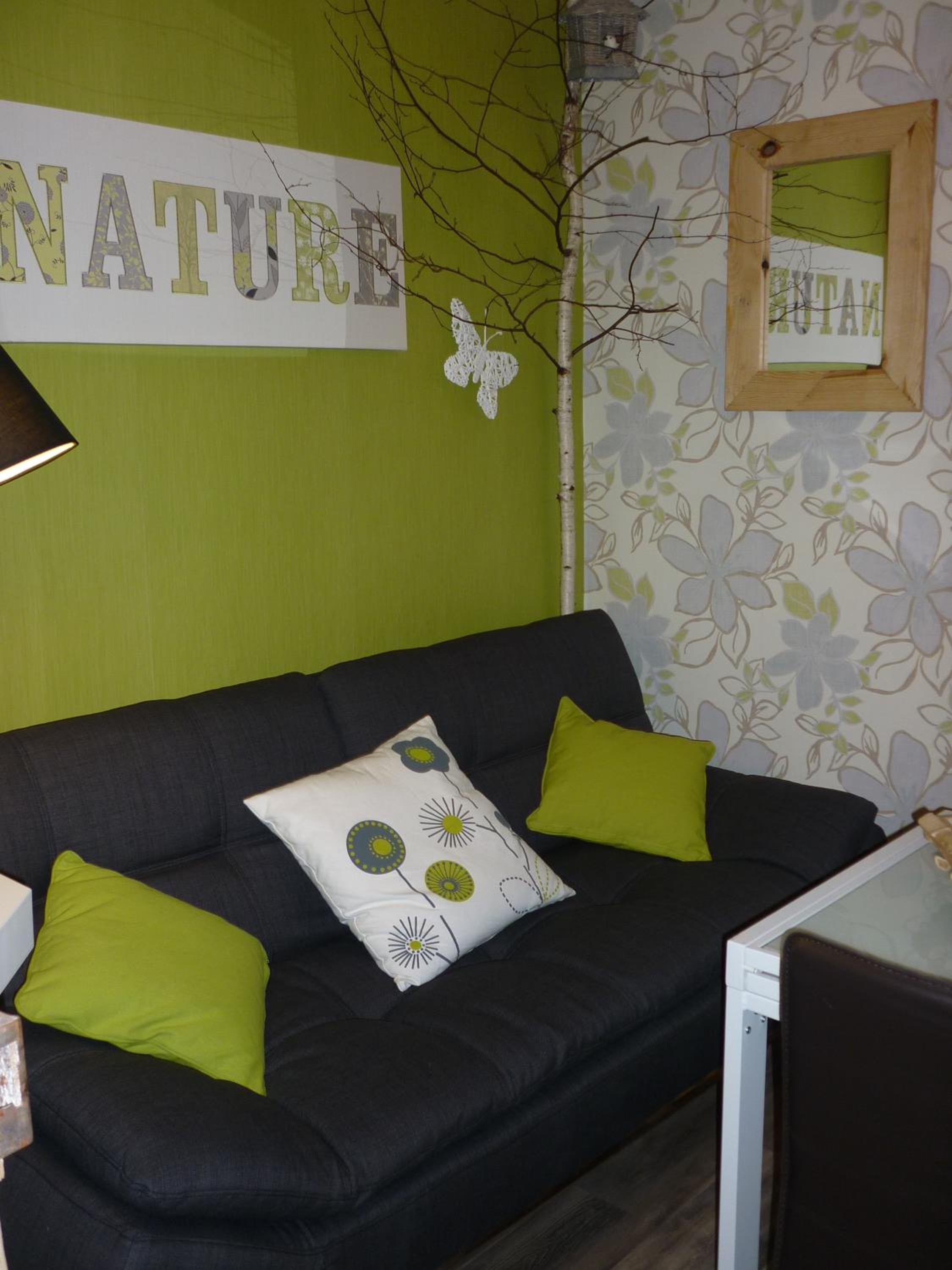 One-Bedroom Apartment - Photo 4