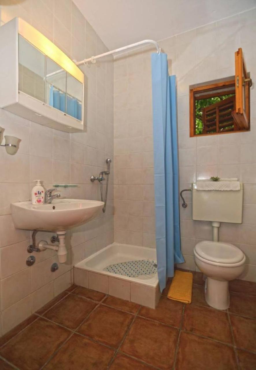 Apartment 2 photo 1