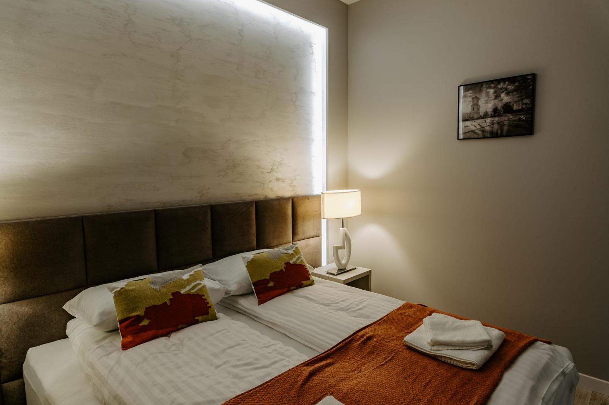 Deluxe Double or Twin Room - Photo 14