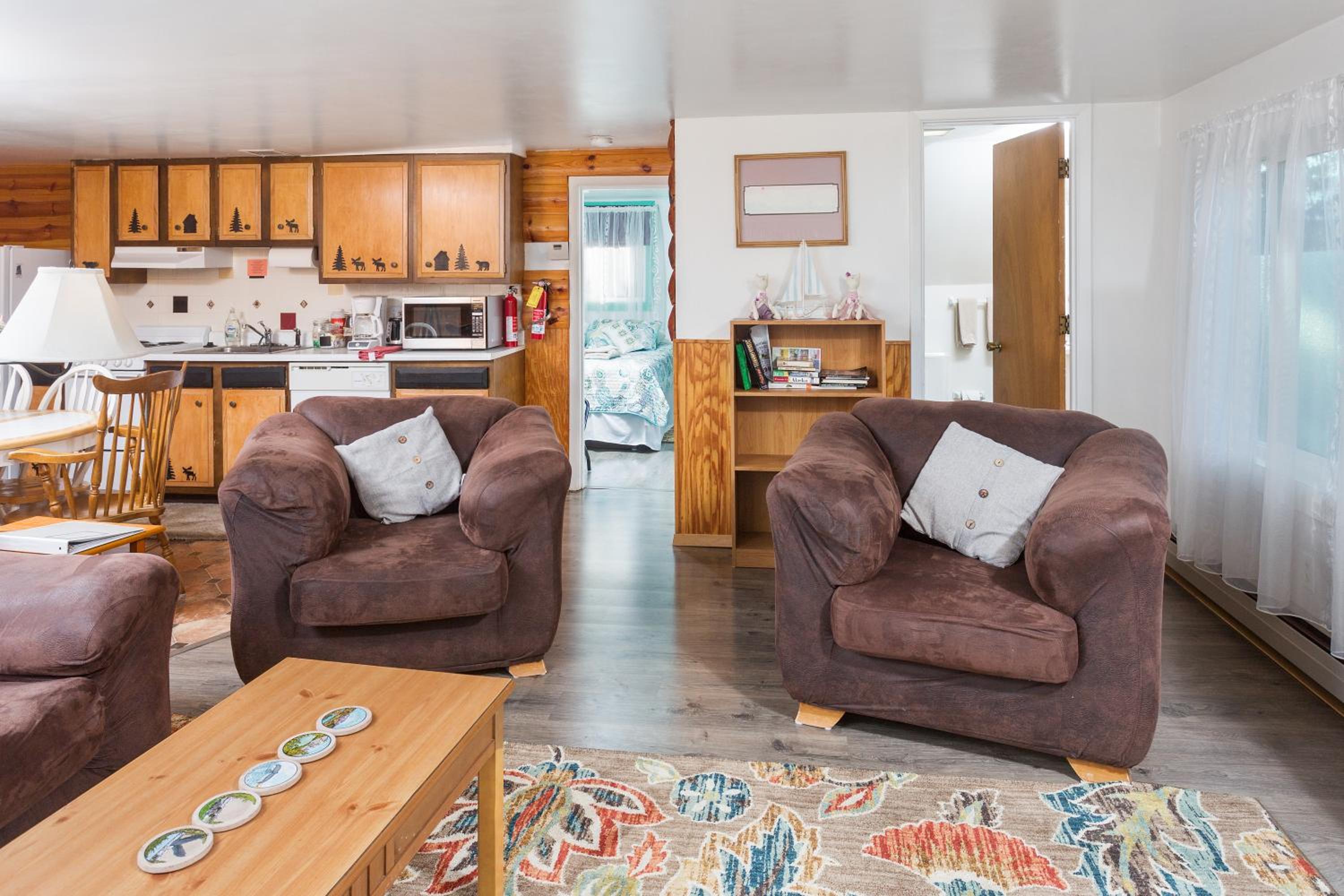 Deluxe Family Suite photo 3