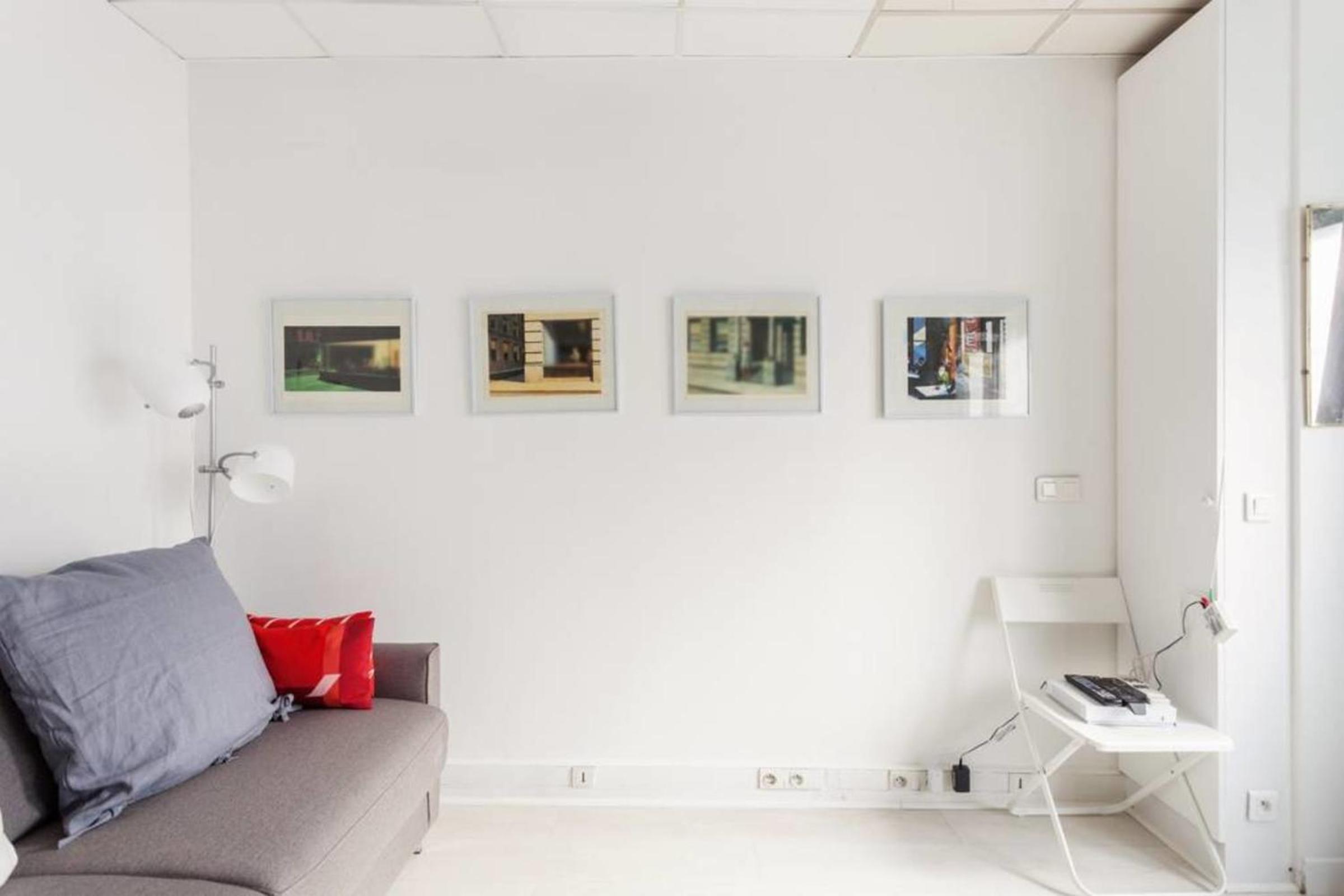 Apartment photo 2