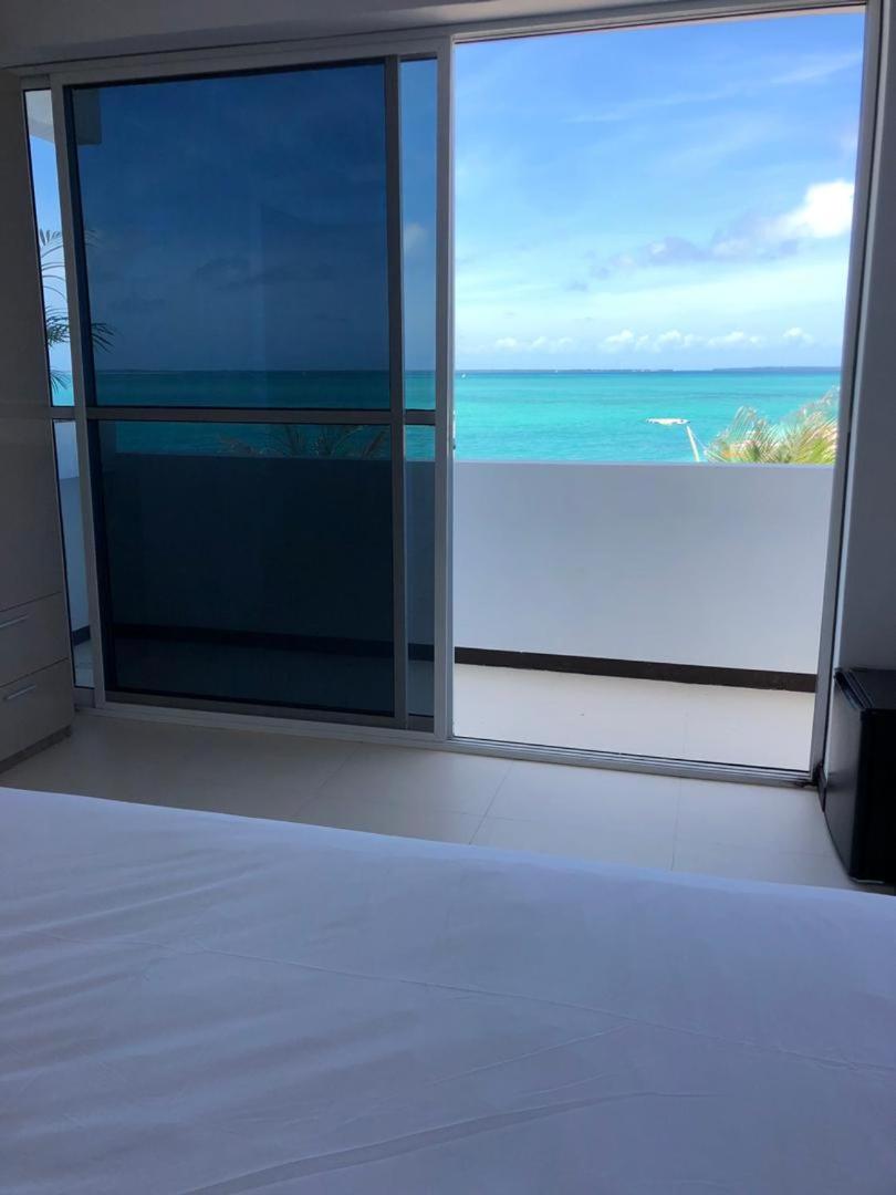 Deluxe Double Room with Balcony and Sea View - Photo 5
