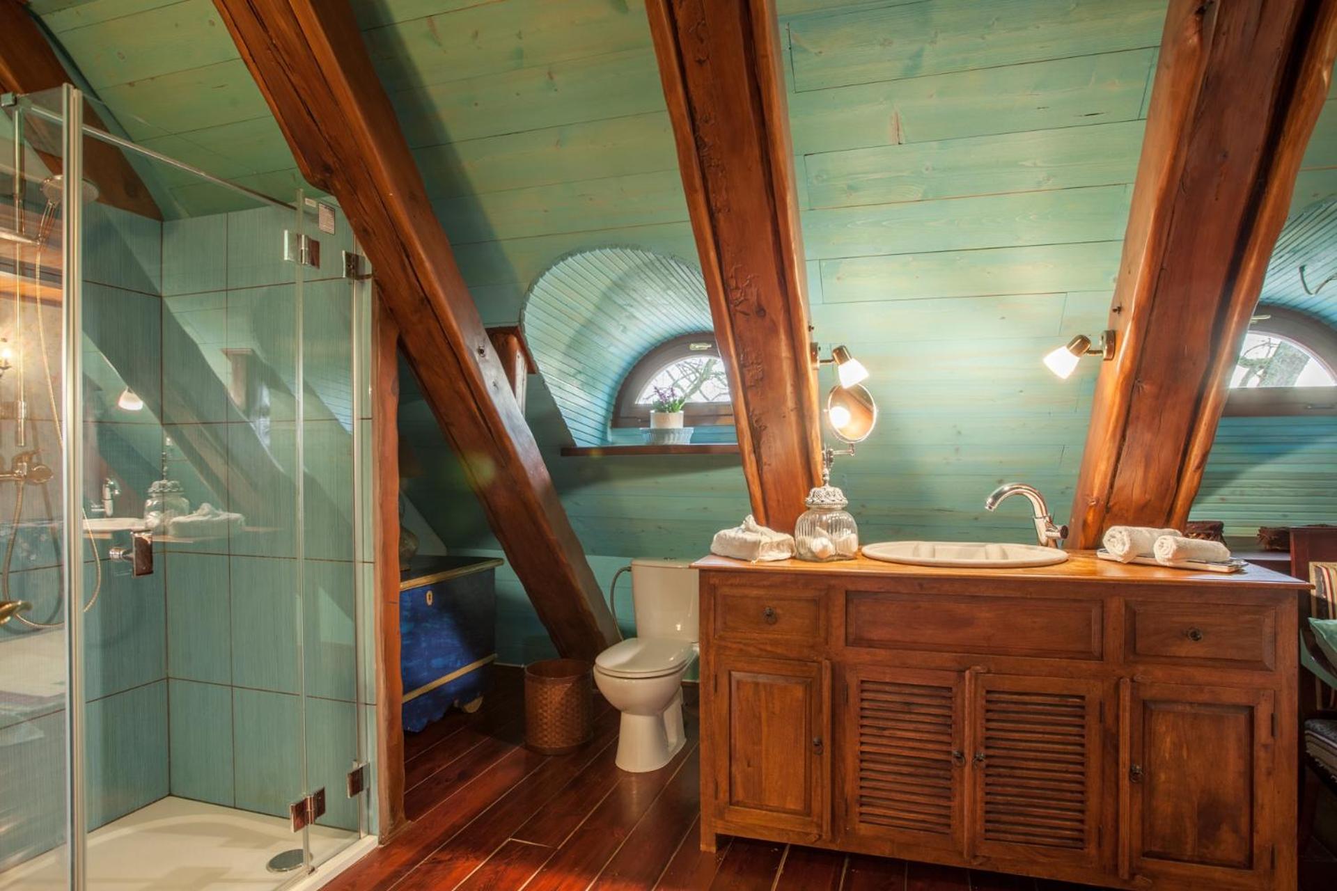 Deluxe Family Suite photo 3