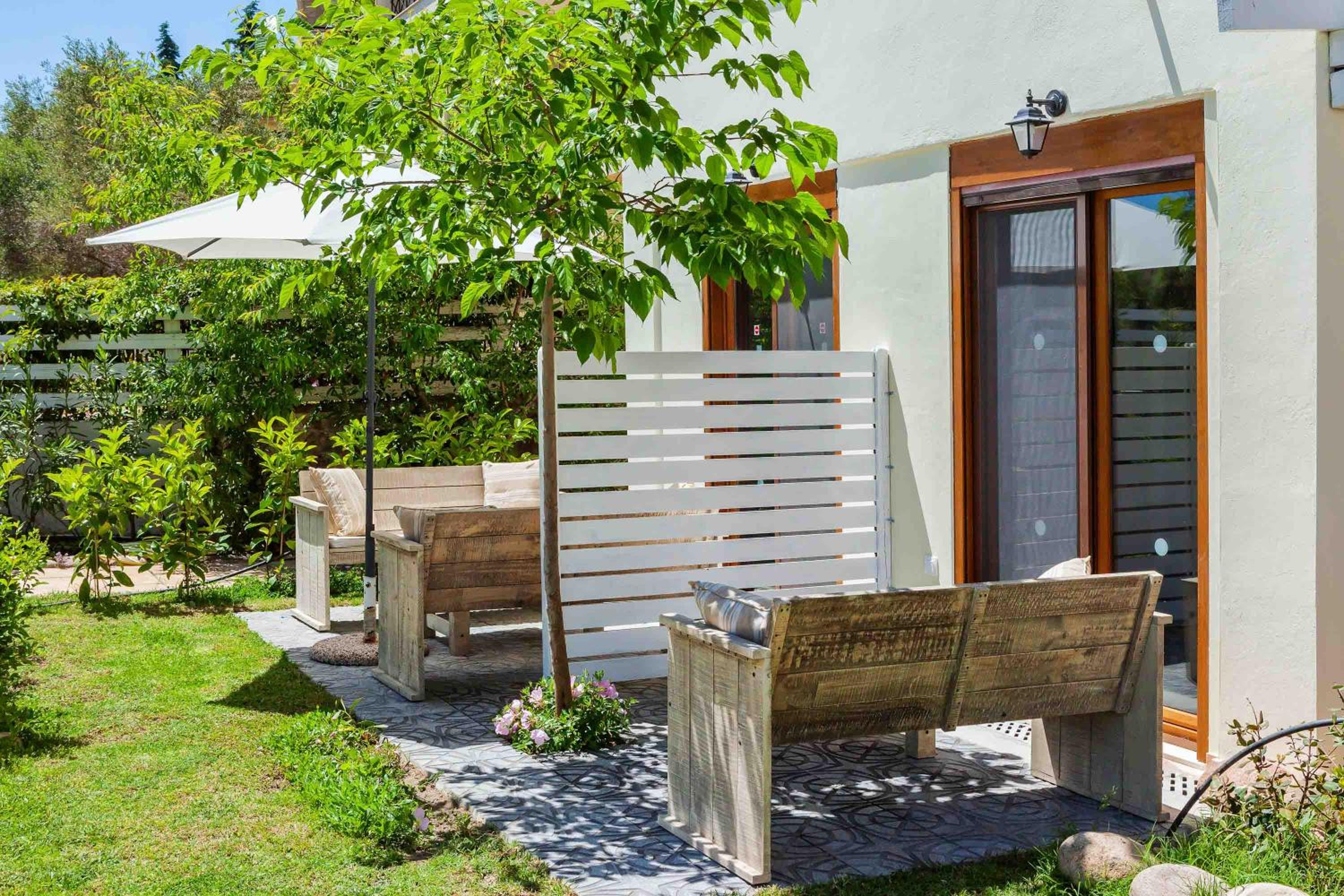 Triple Room with Garden View