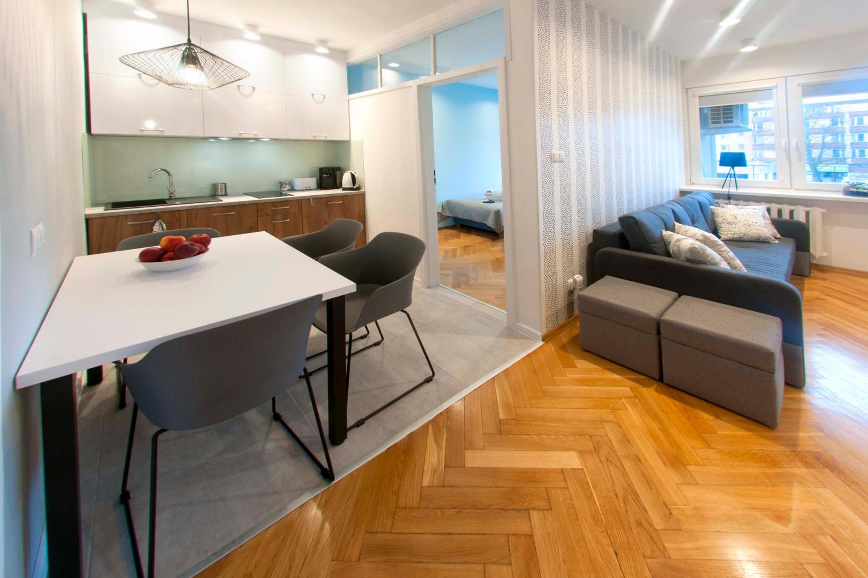 One-Bedroom Apartment - Photo 9