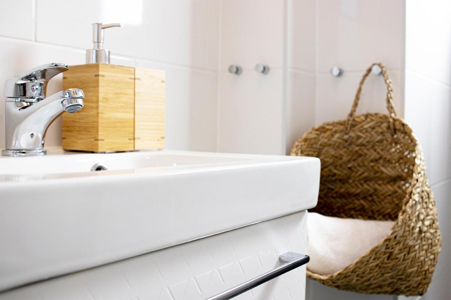 One-Bedroom Apartment - Photo 4