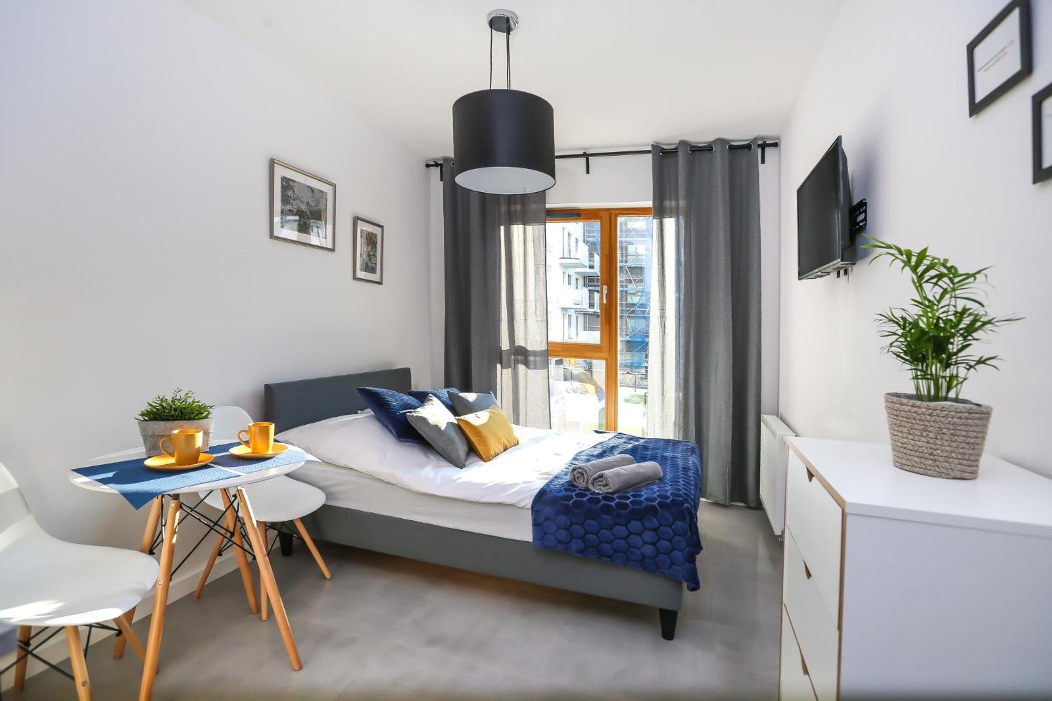 Studio Apartment