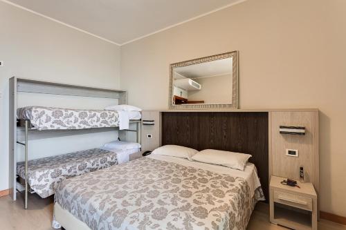 Triple Room with Sea View photo 2