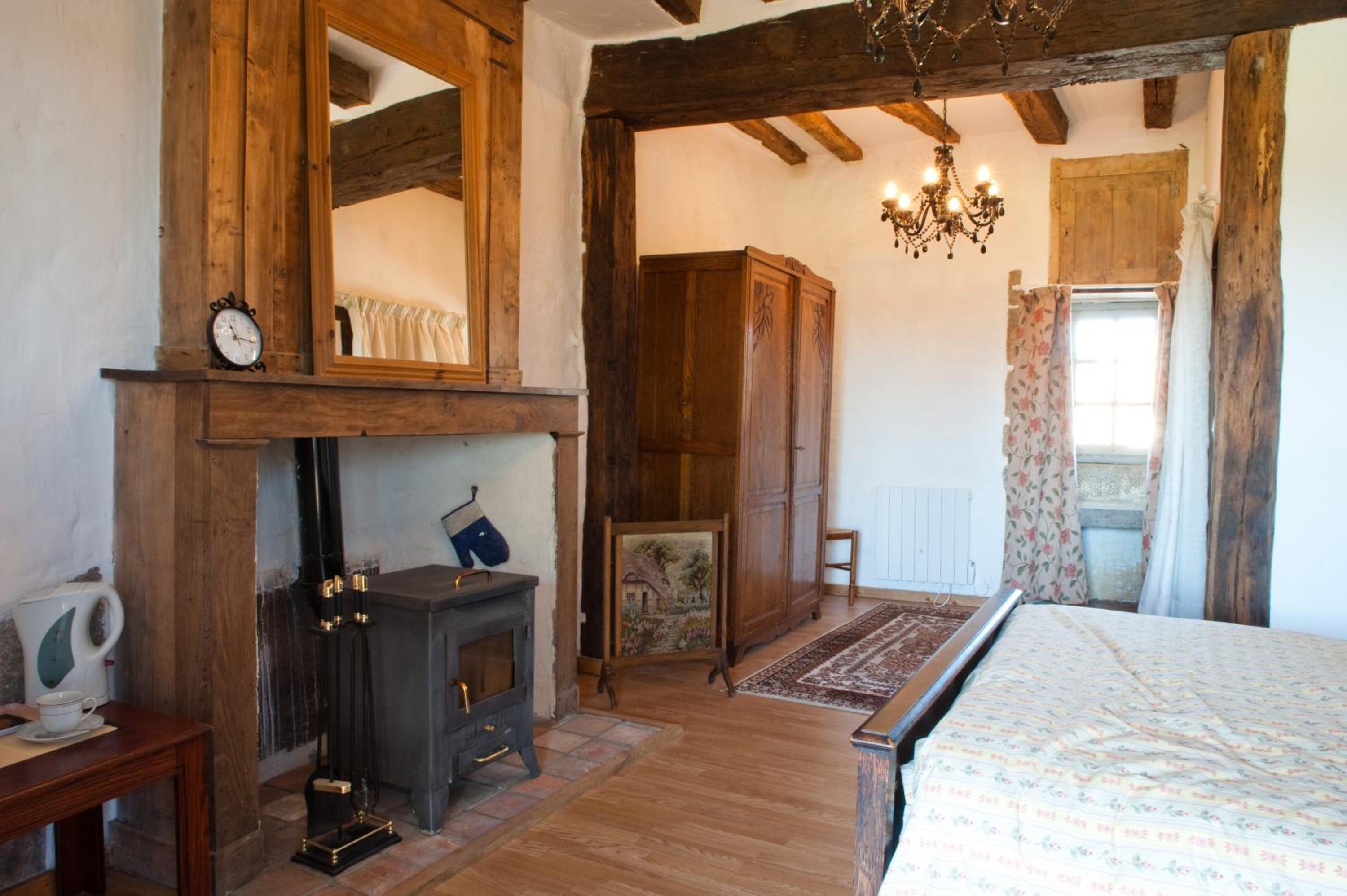 Double Room - Photo 2