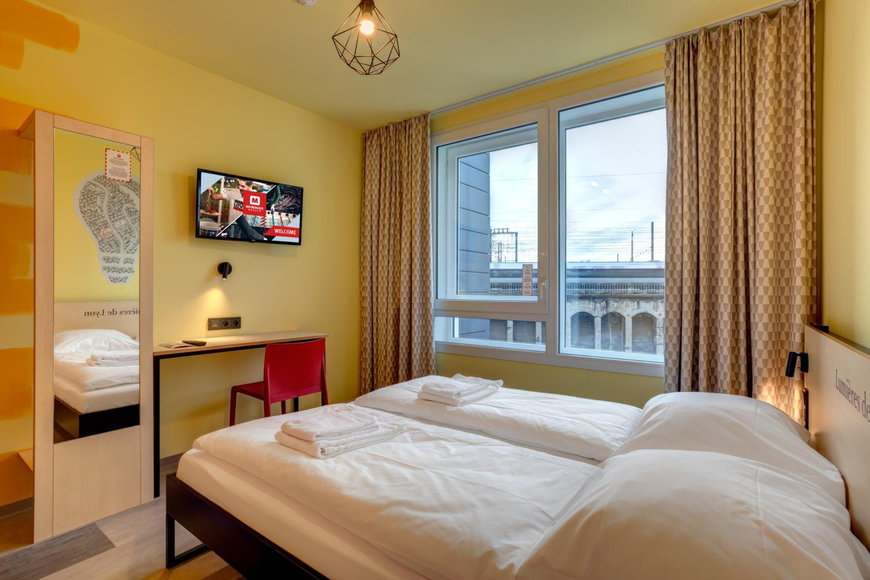 Standard Twin Room photo 2