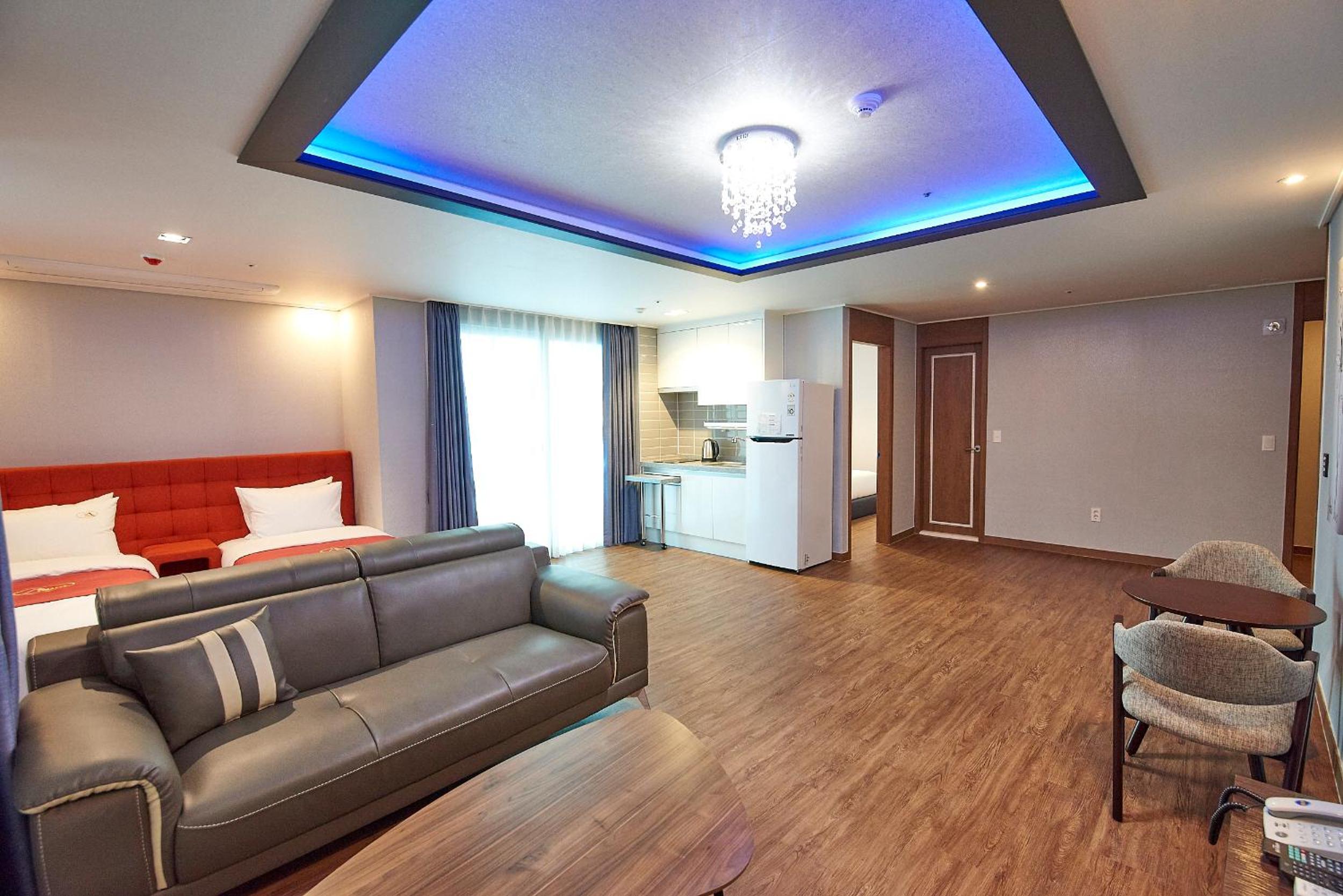 Family Suite