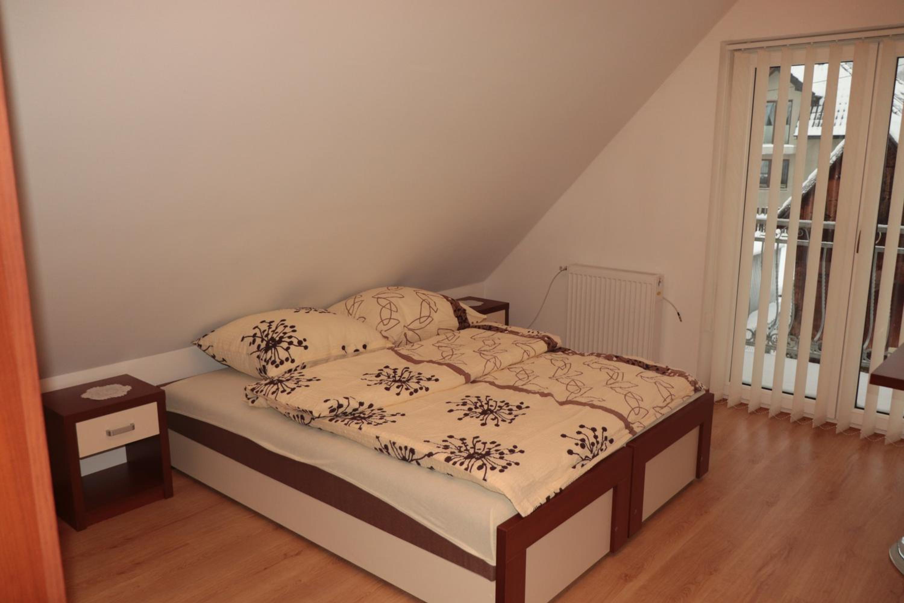 Three-Bedroom House photo 2