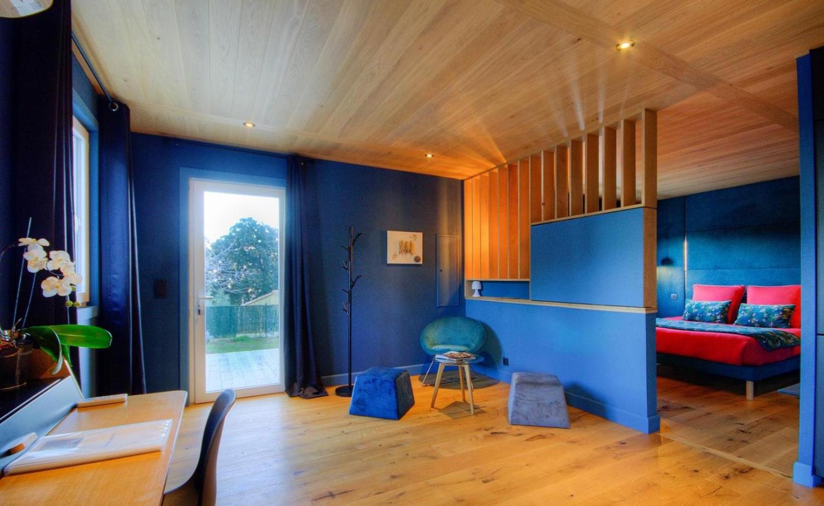Suite with Mountain View photo 2