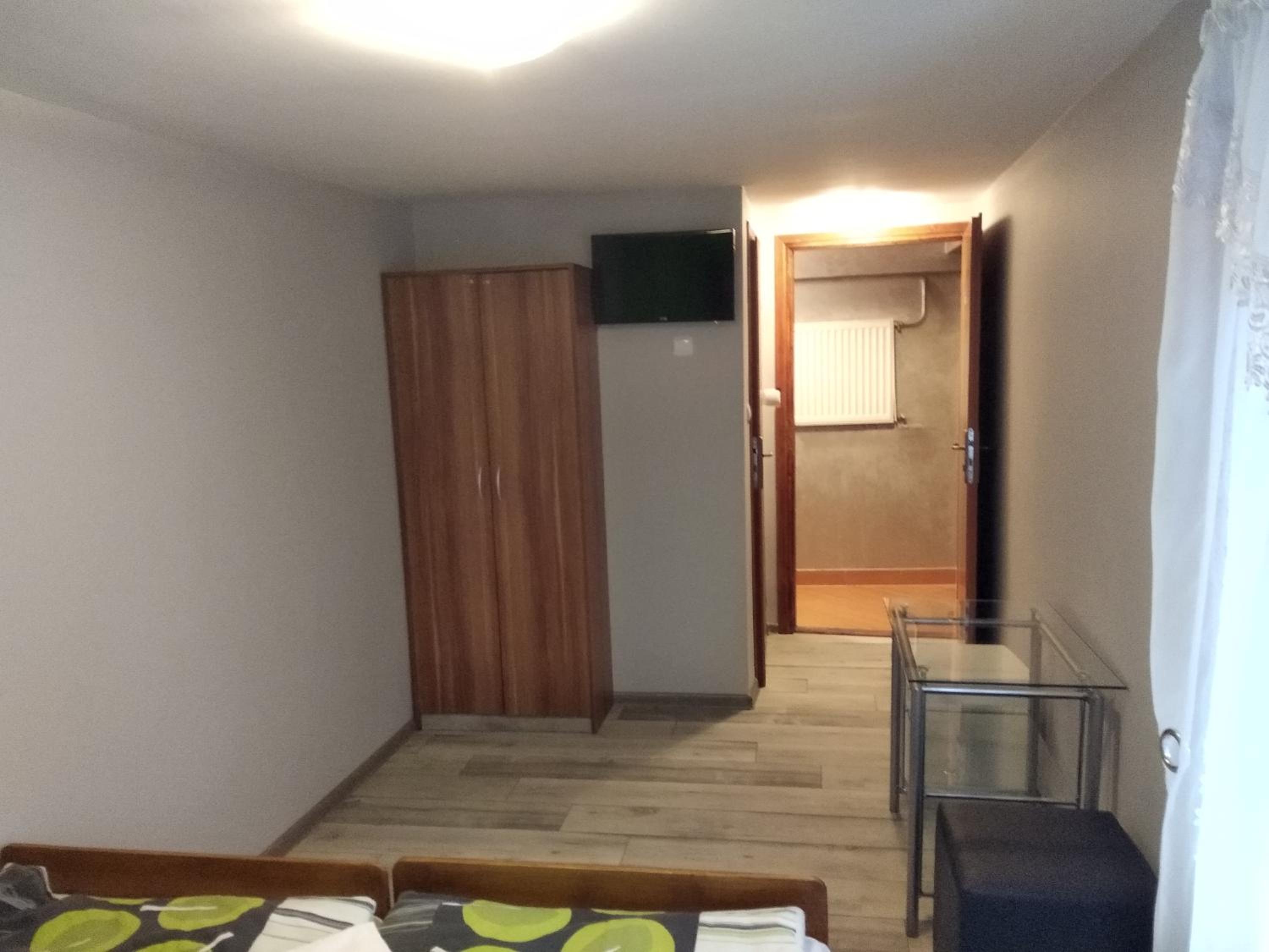 Double Room with Extra Bed photo 1