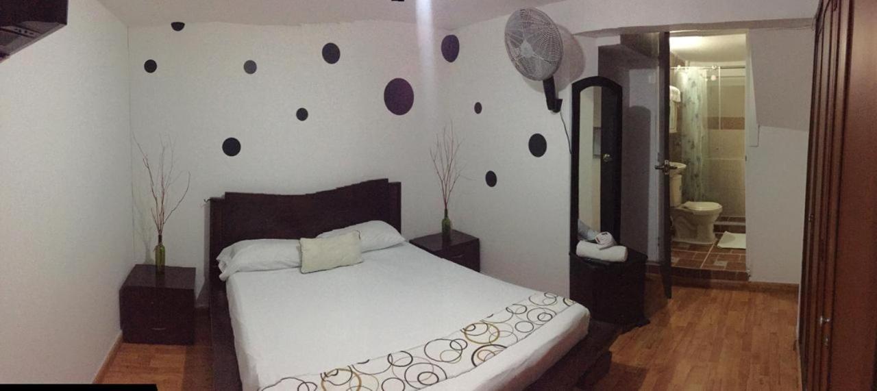 Double Room with Private Bathroom photo 1