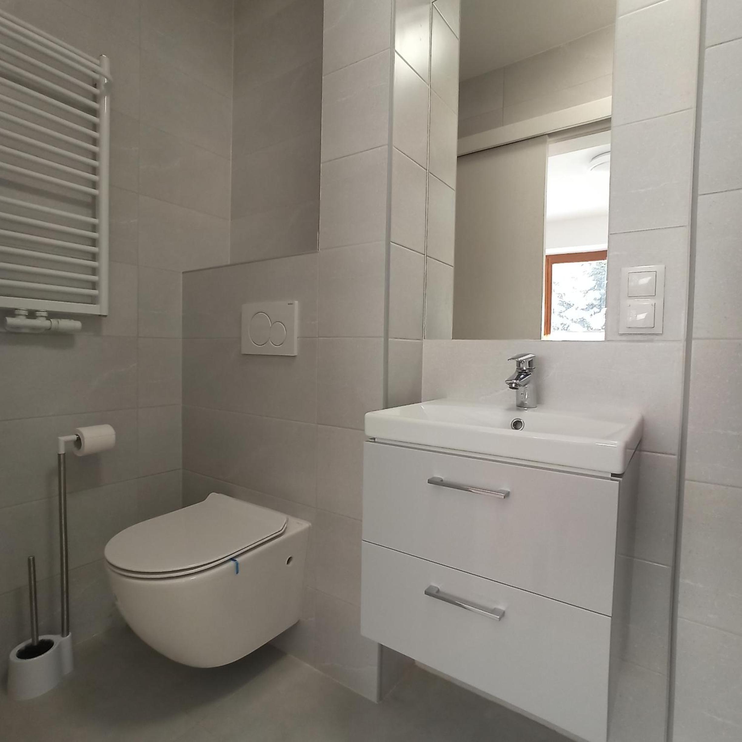 Large Double or Twin Room photo 1