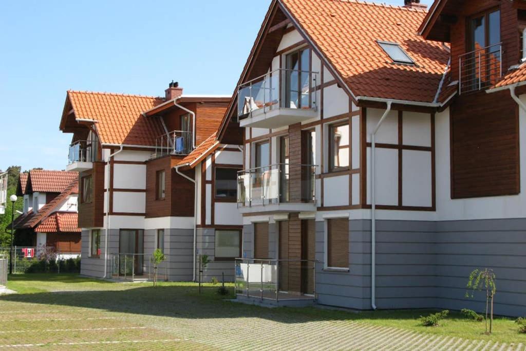 Apartment with Balcony photo 1