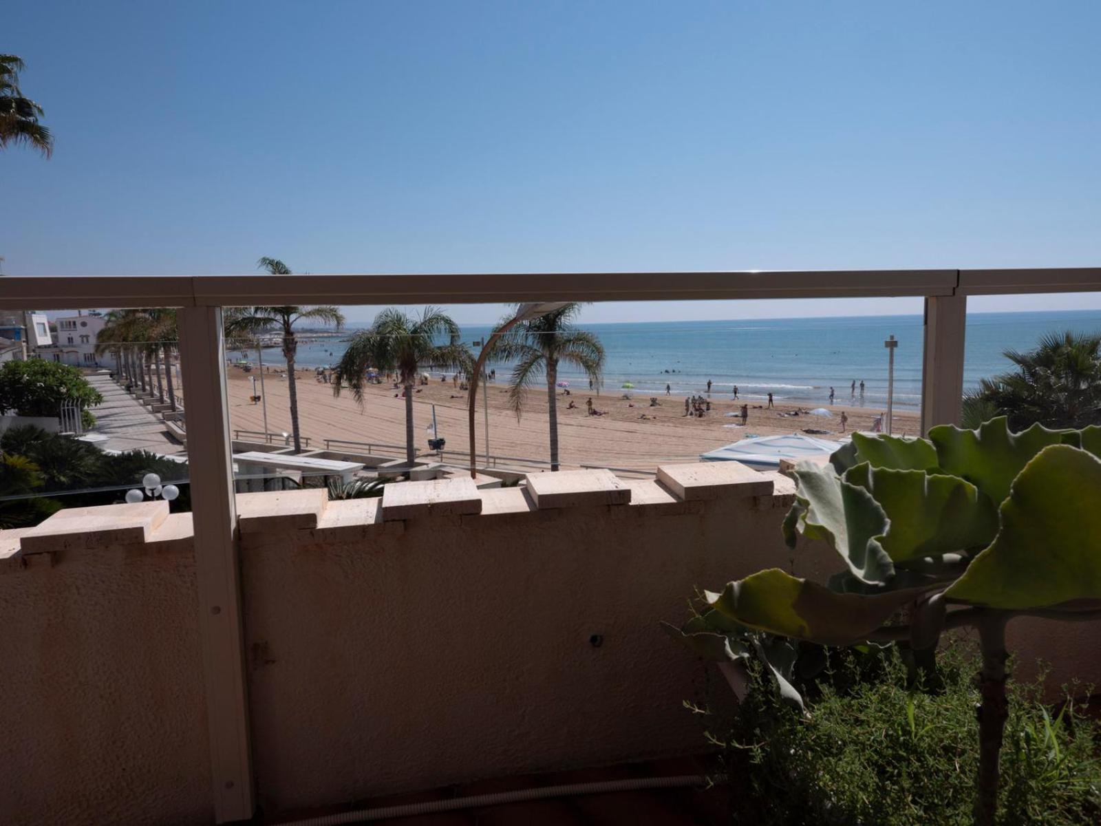 Deluxe Double Room with Sea View