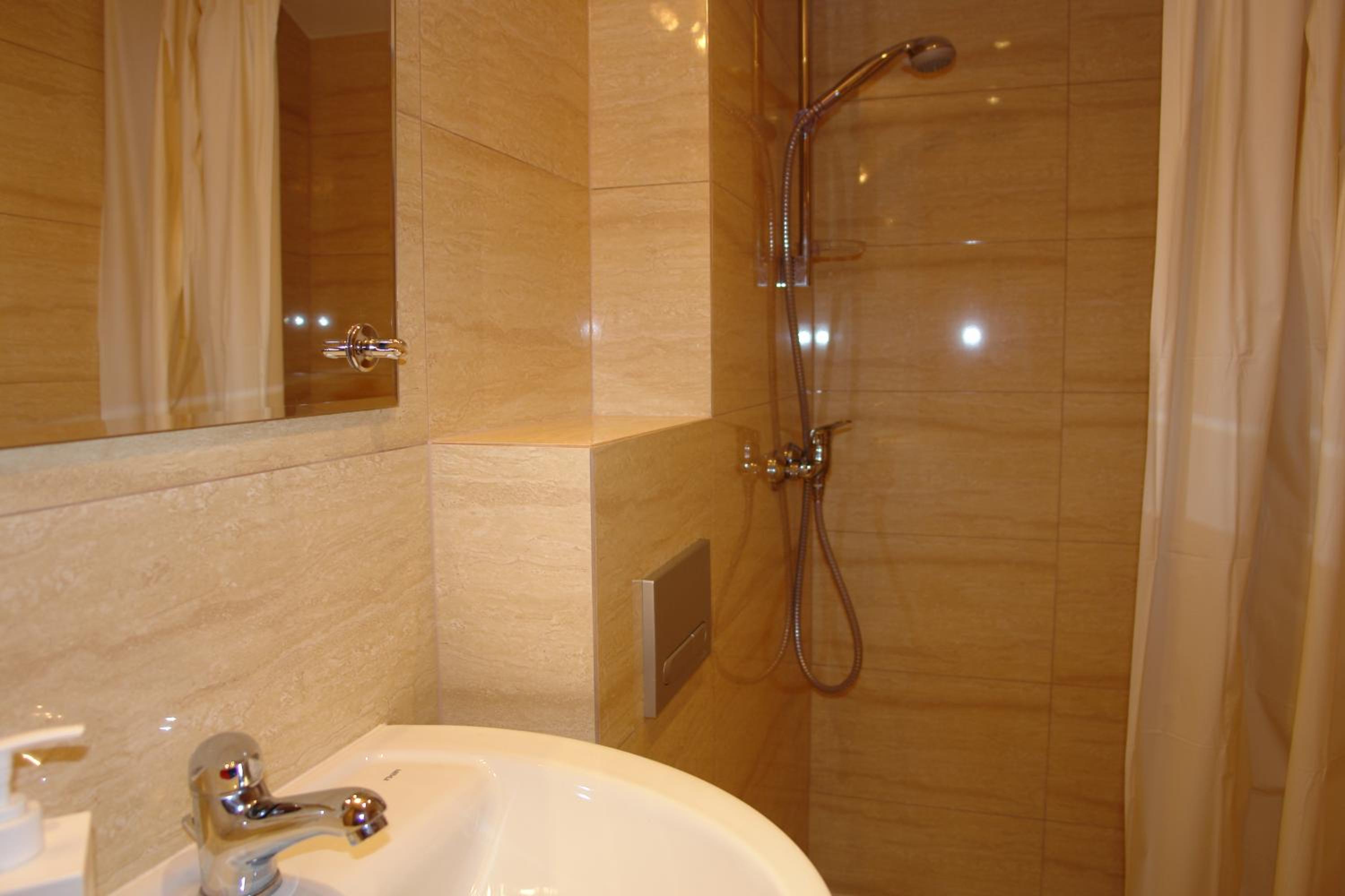 Double Room with Balcony photo 2