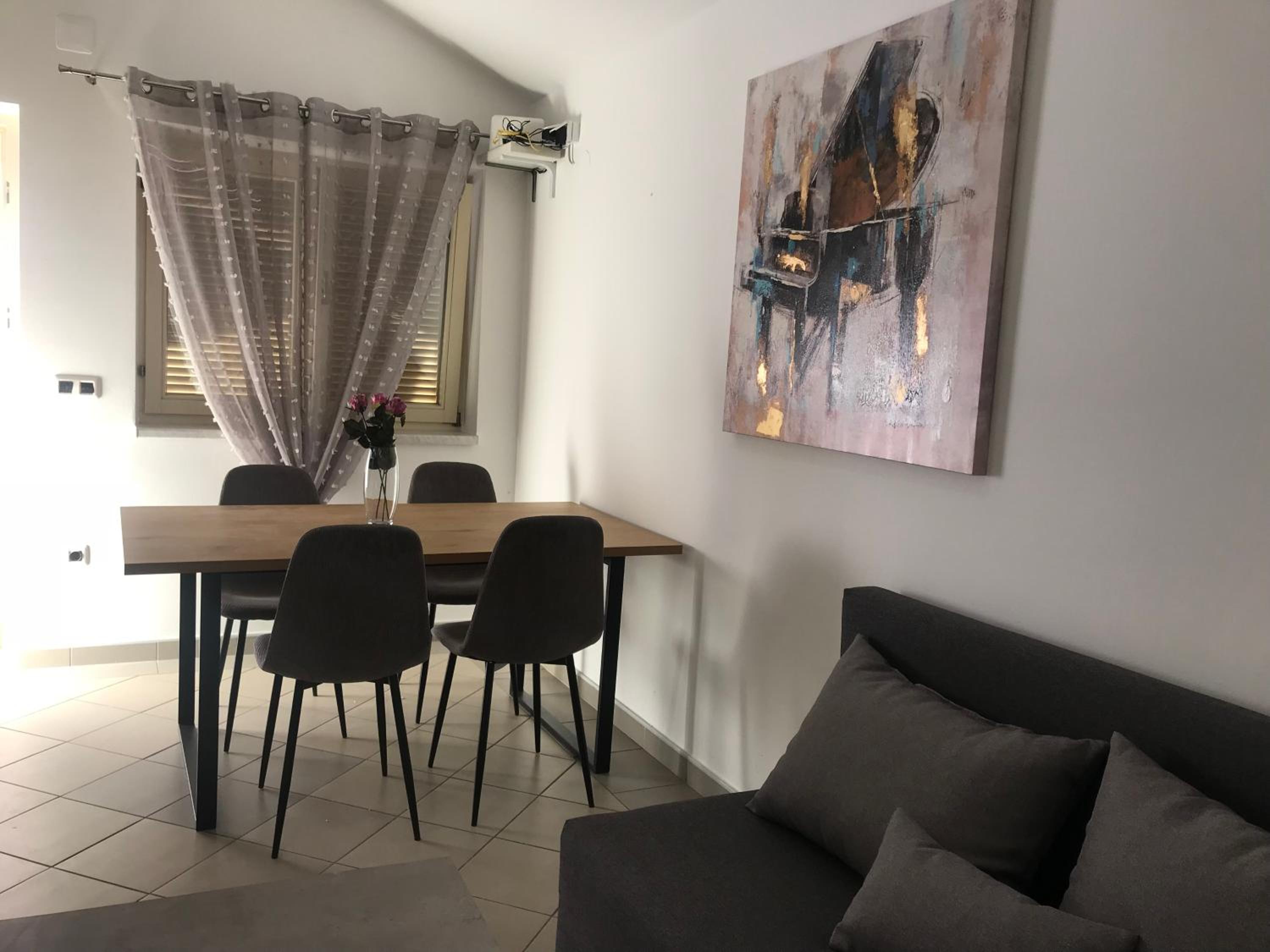 Apartment with Balcony photo 1