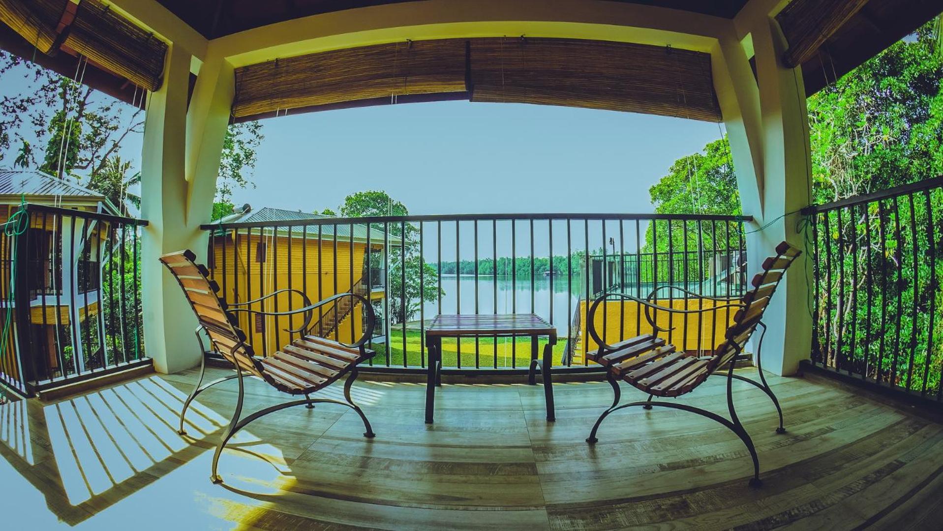 Double Room With river view & Bed and breakfast