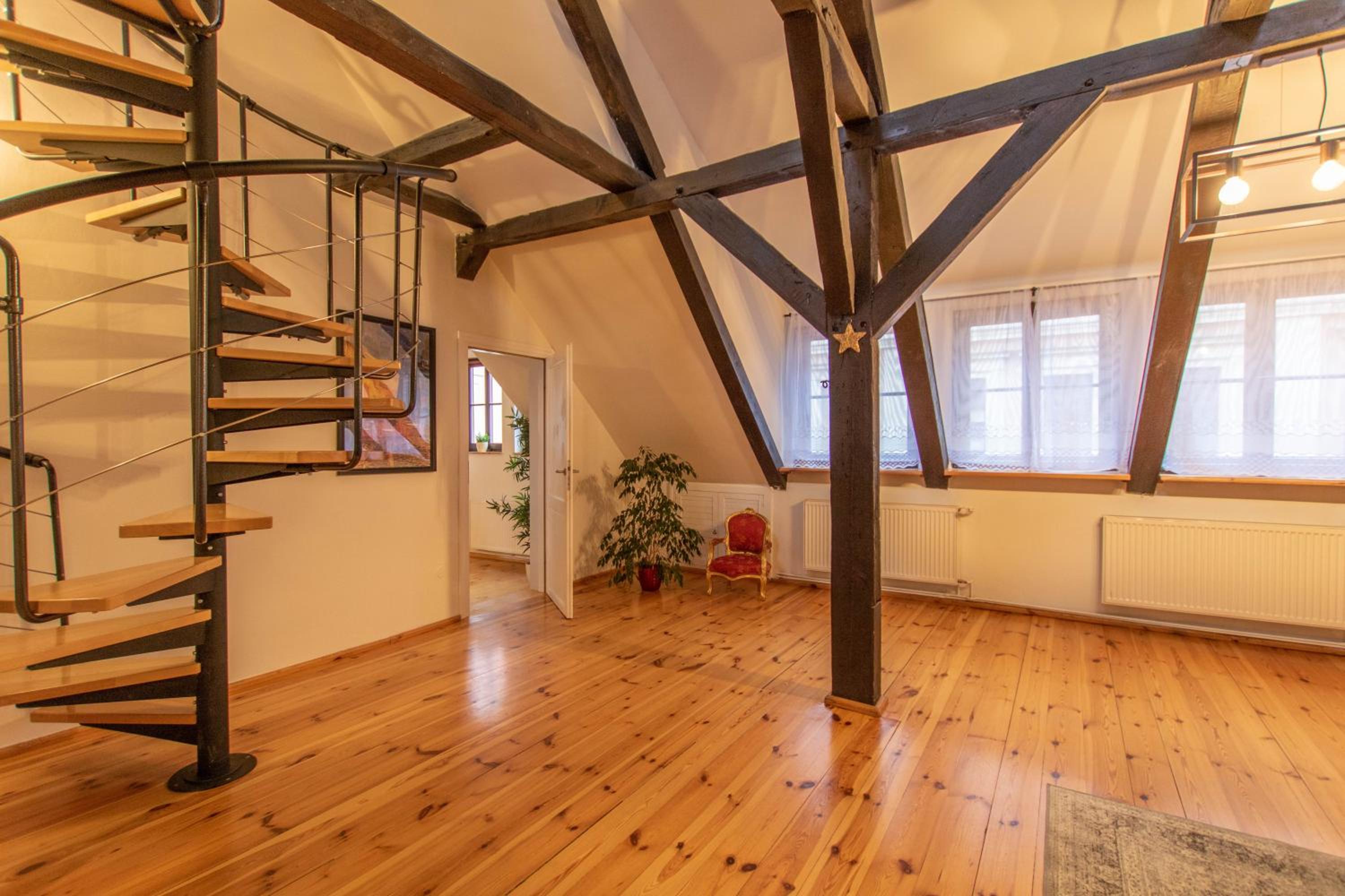 Three-Bedroom Apartment - Photo 7
