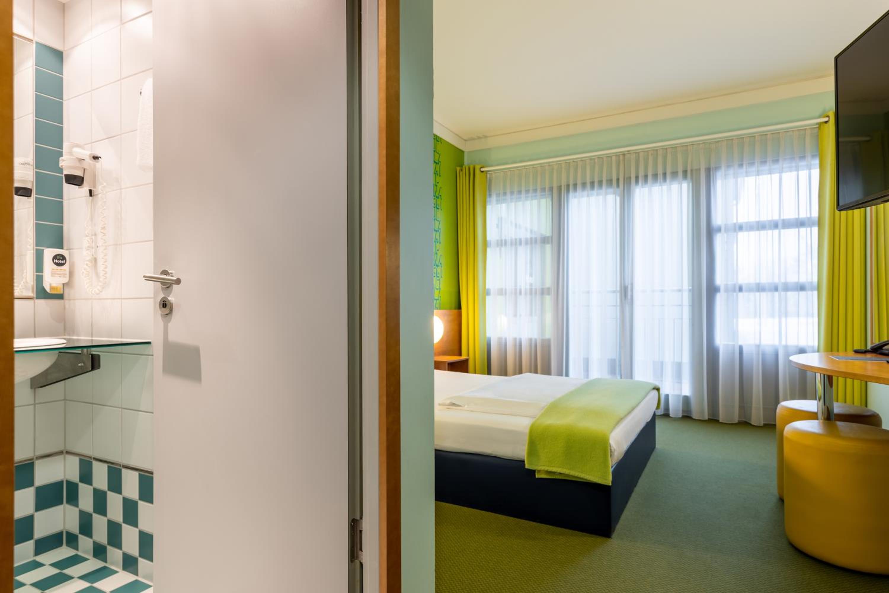 Single Room