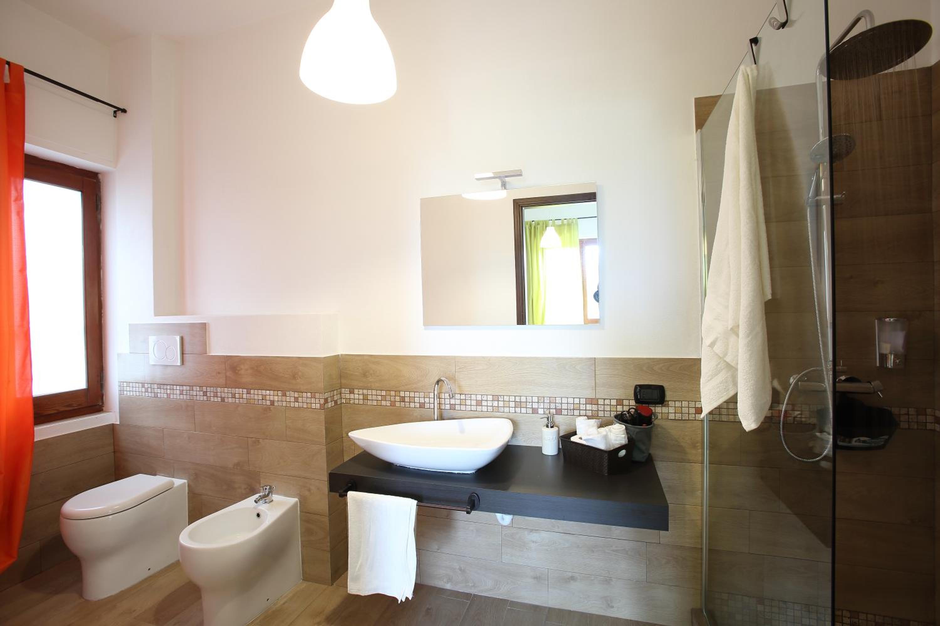 Standard Double or Twin Room photo 3