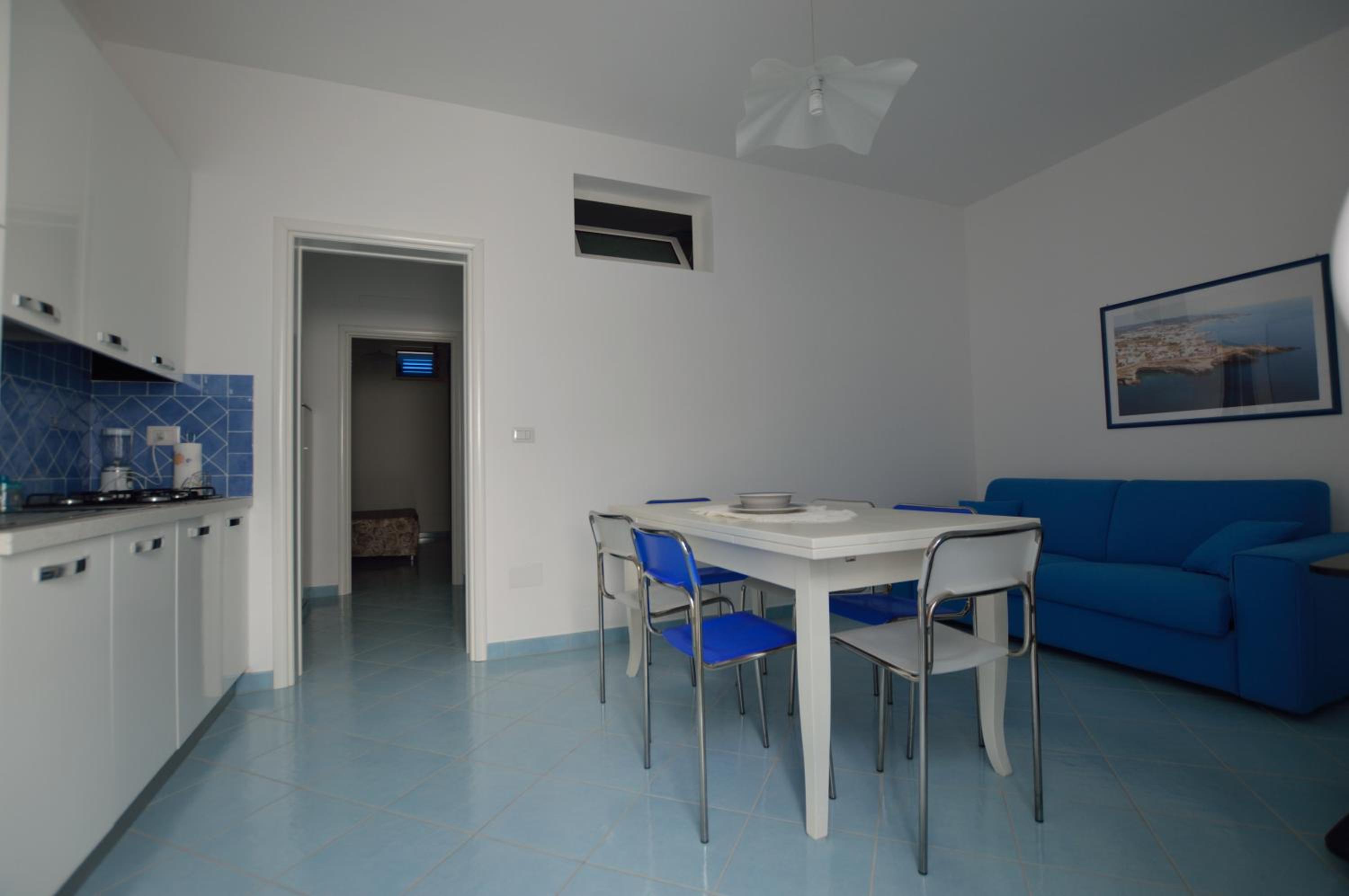 Apartment - Ground Floor photo 2