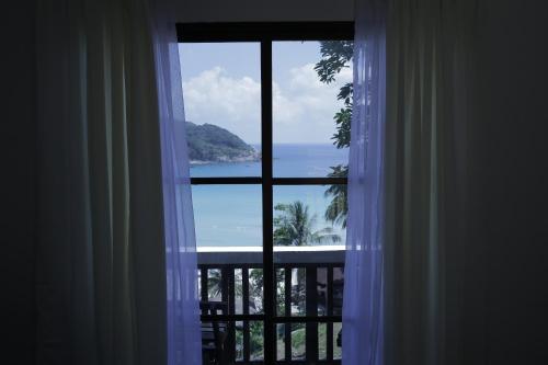 Twin Room with Balcony and Sea View - Photo 44