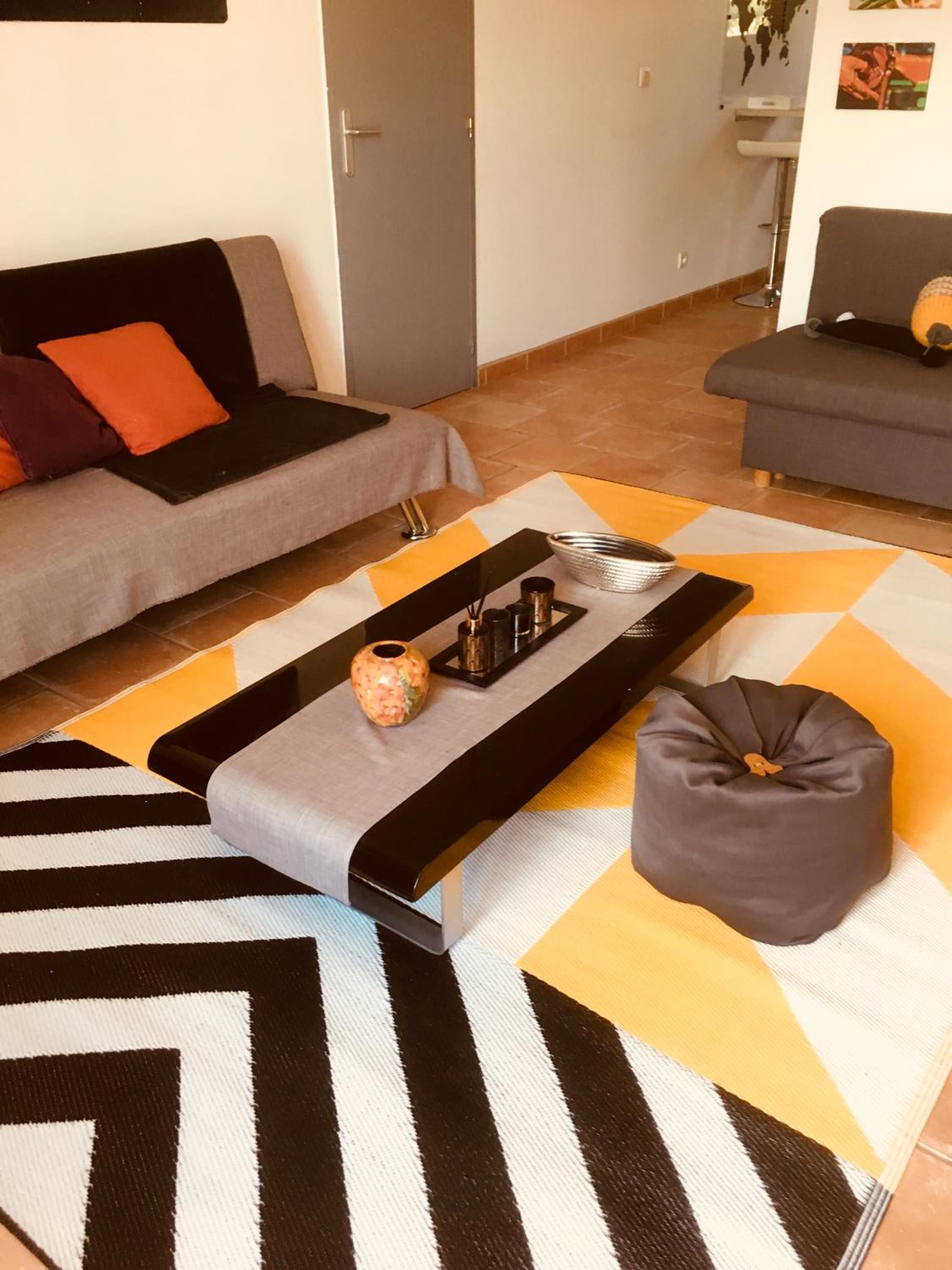 One-Bedroom House photo 3
