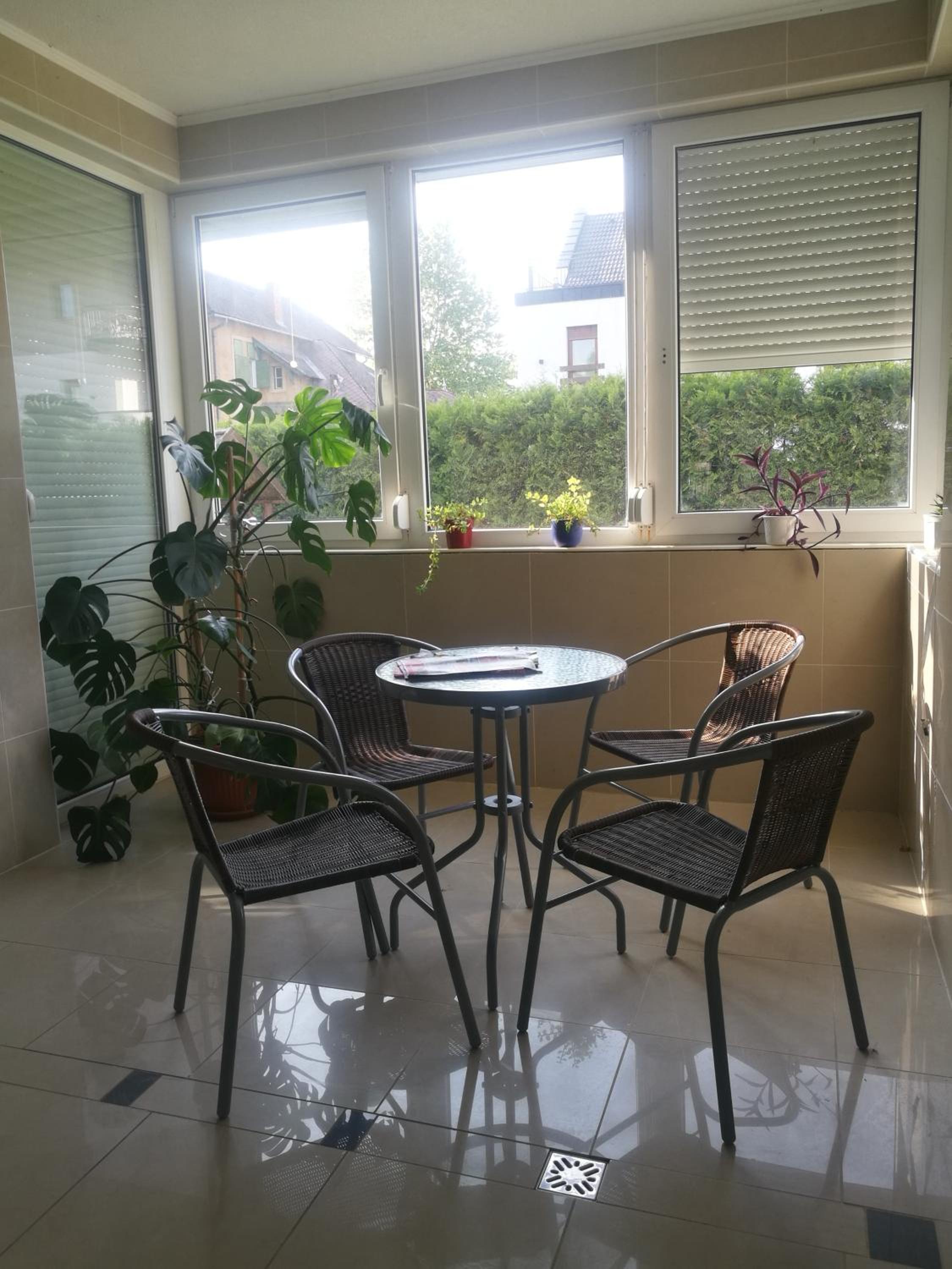 Apartment (6 Adults) - Photo 2