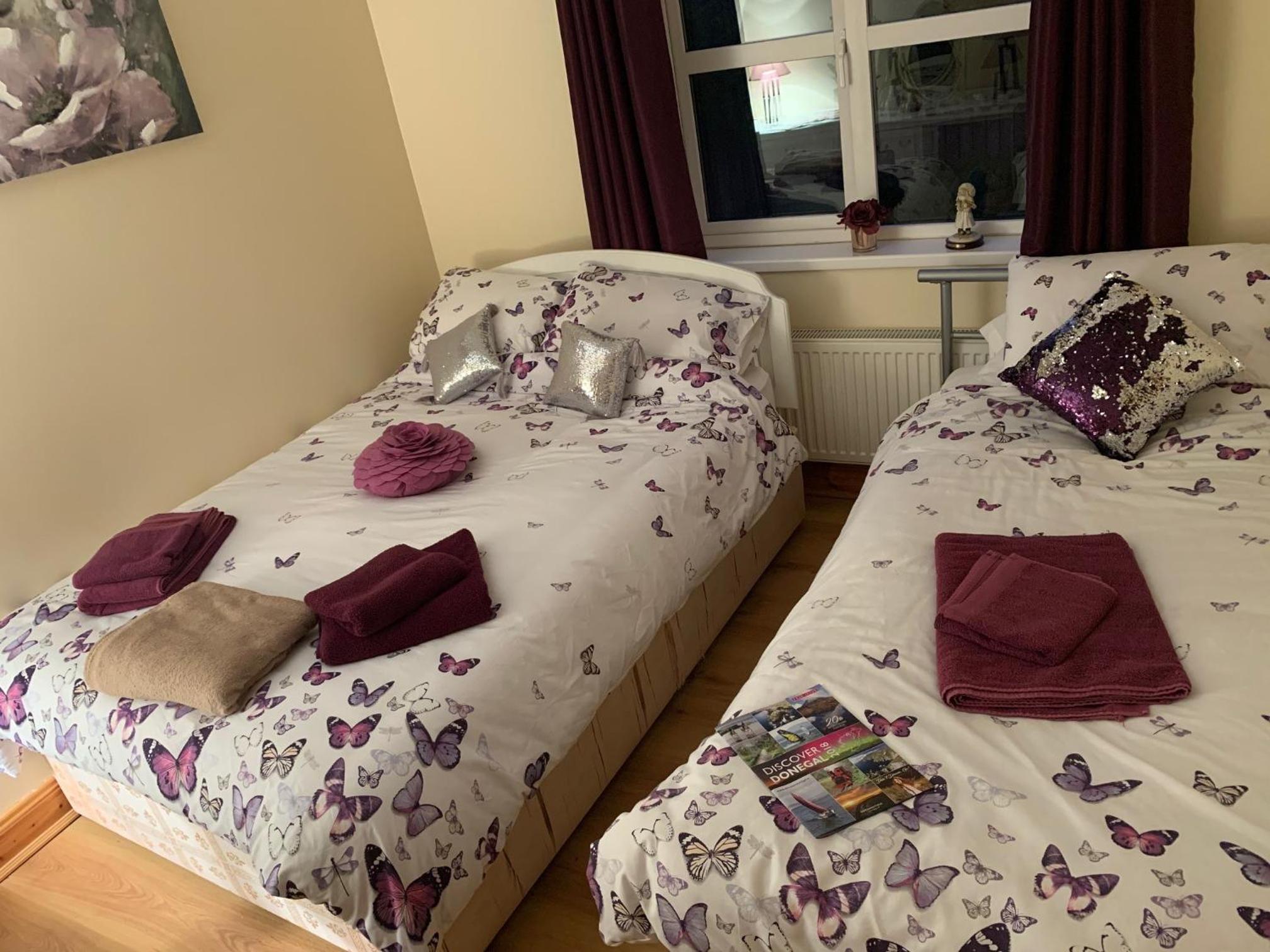 Triple Room with Private Bathroom
