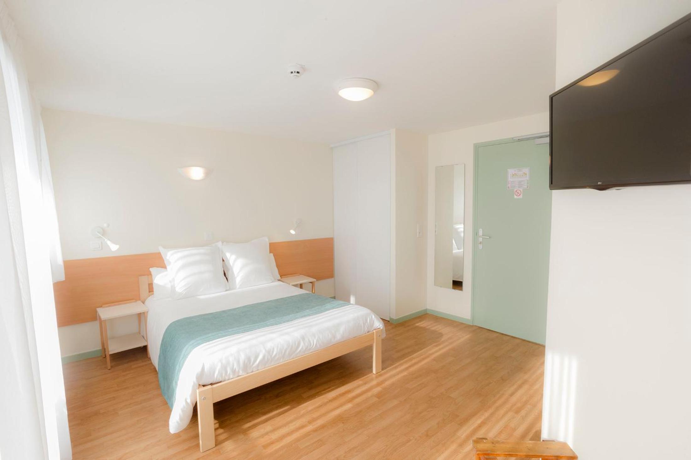 Double Room with Lake View photo 3