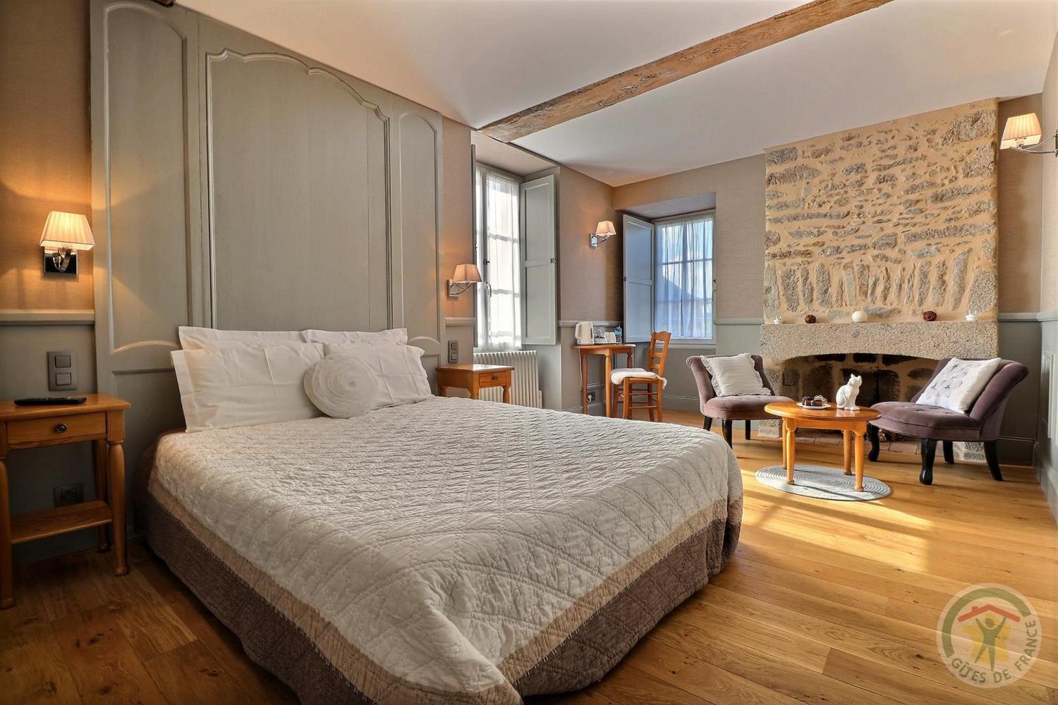 Deluxe Double Room with Bath