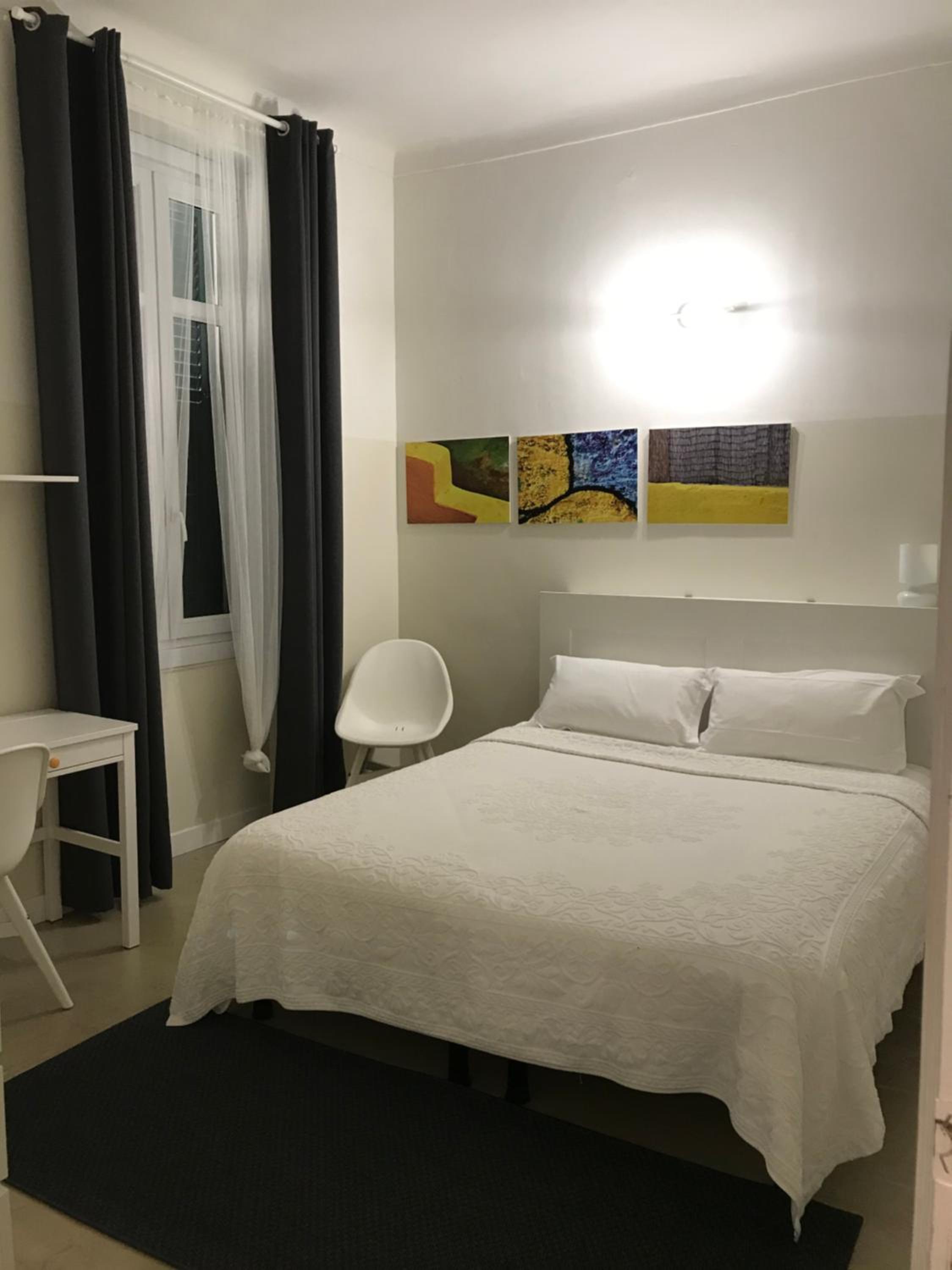 Large Double Room photo 3