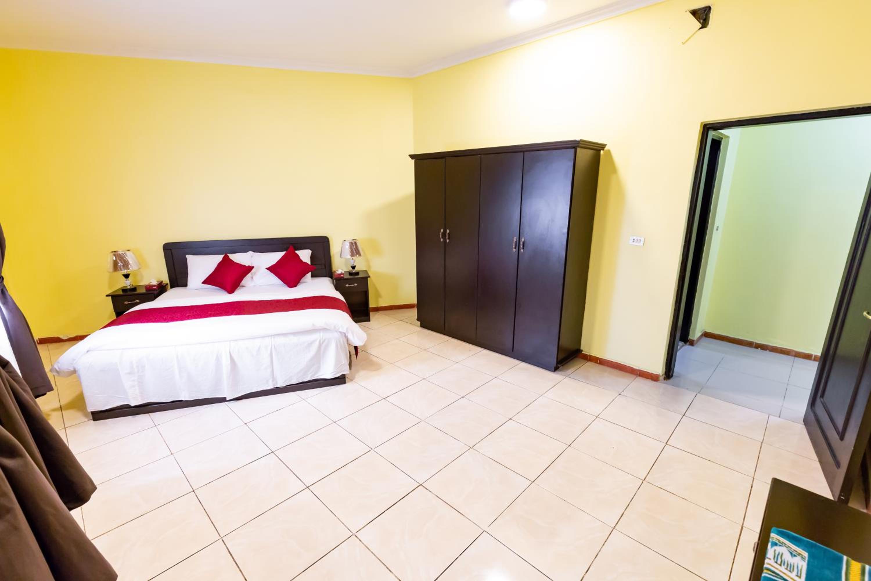 Double or Twin Room photo 3