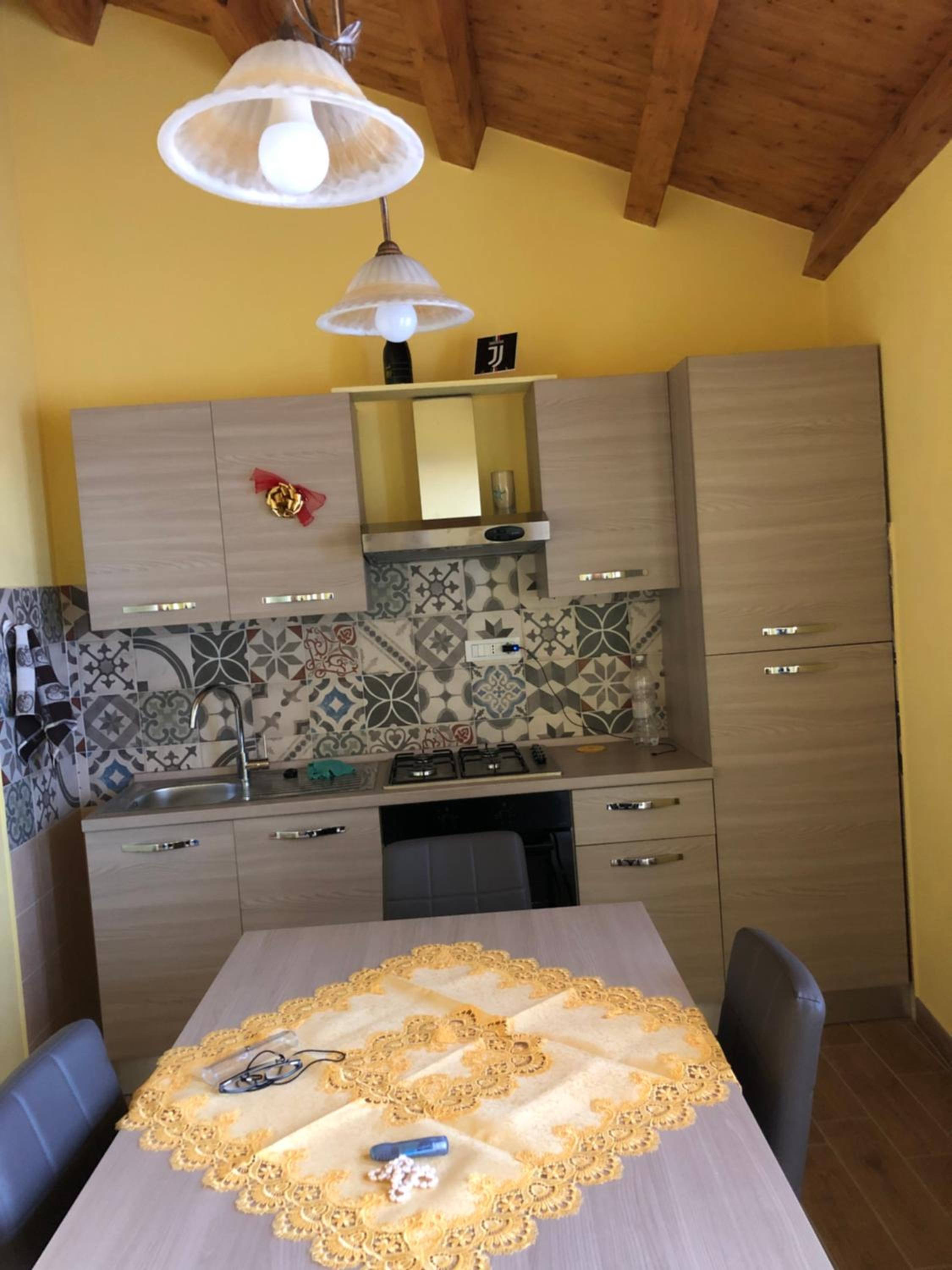 Two-Bedroom House - Photo 22