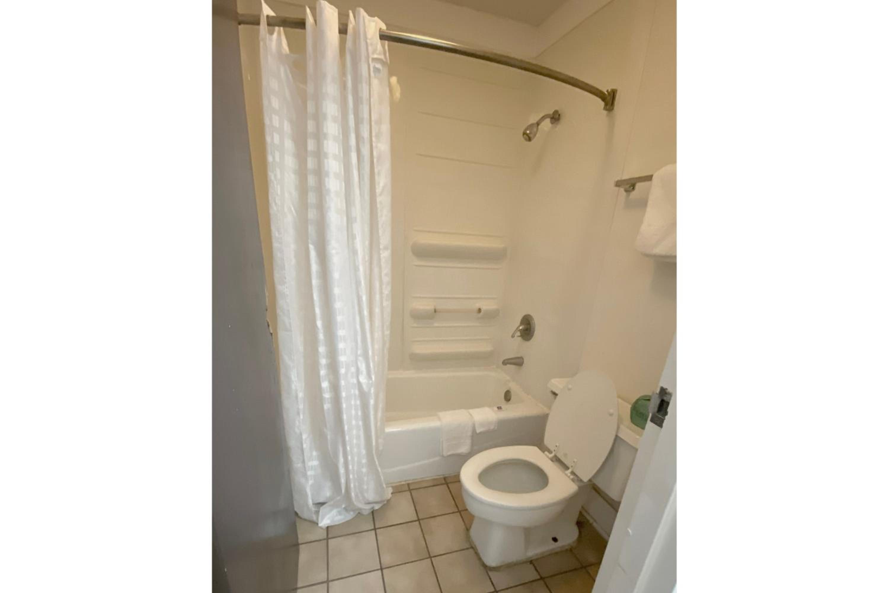 Double Room with Two Double Beds Smoking