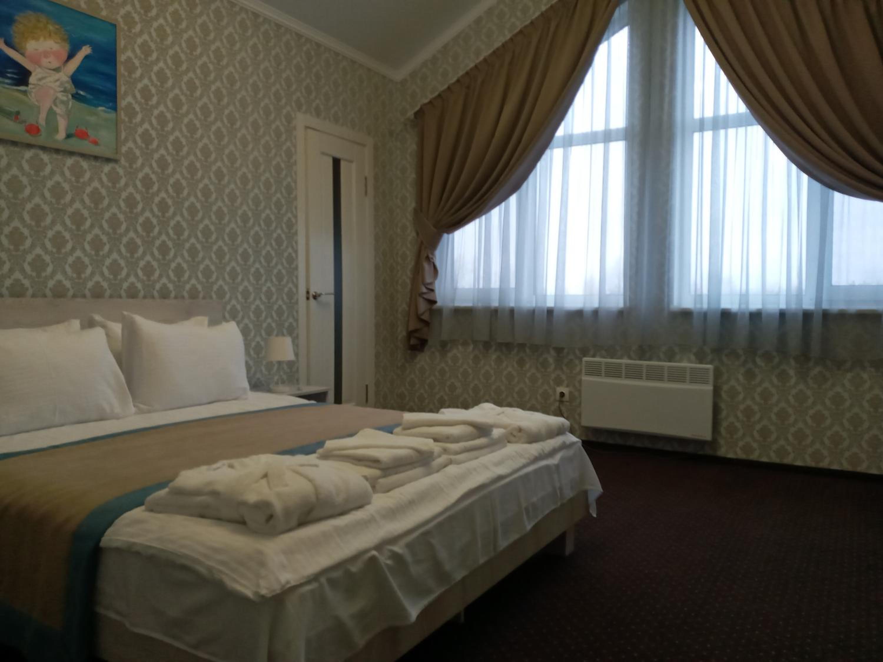 King Room with Lake View