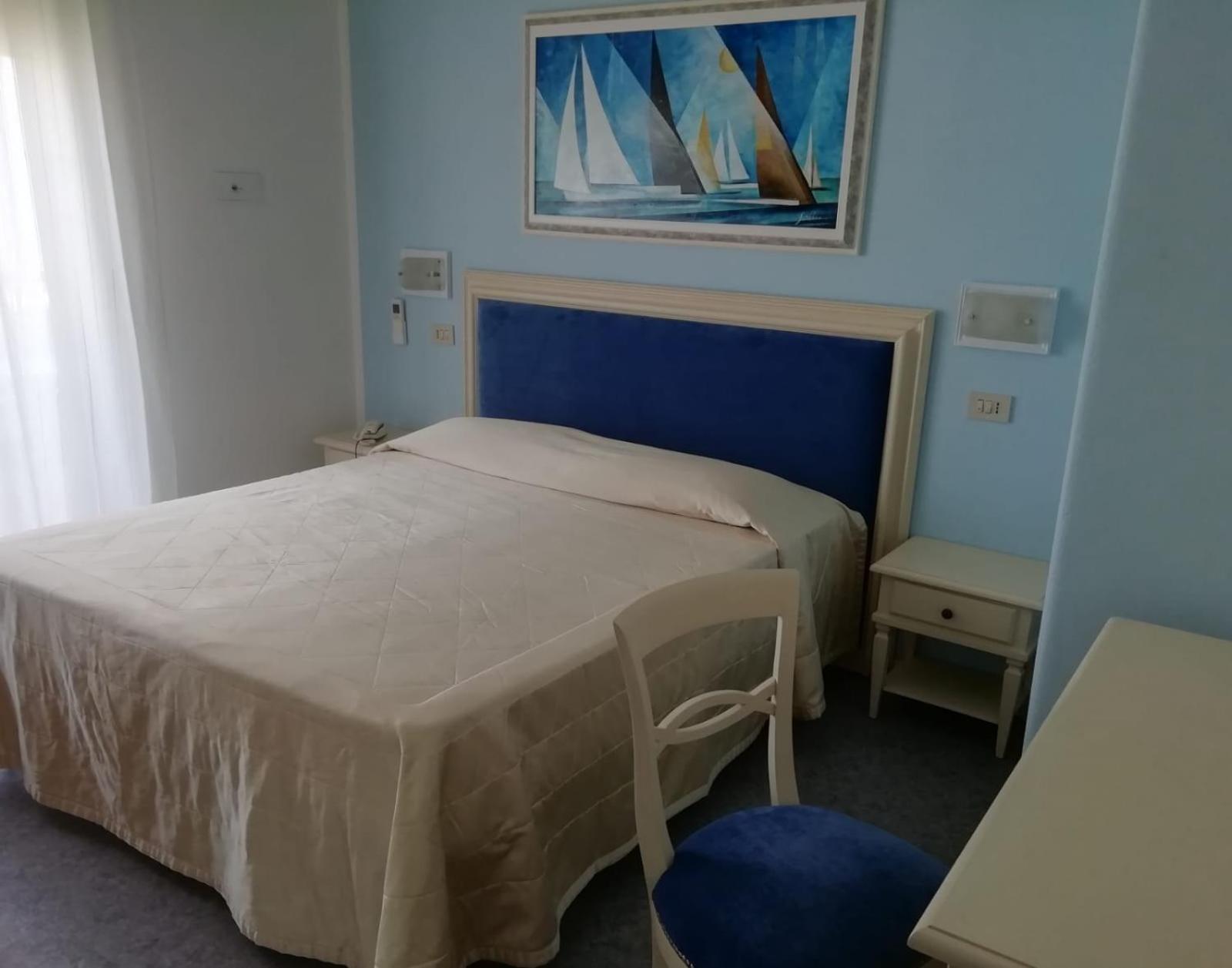 Superior Double Room - Photo 4