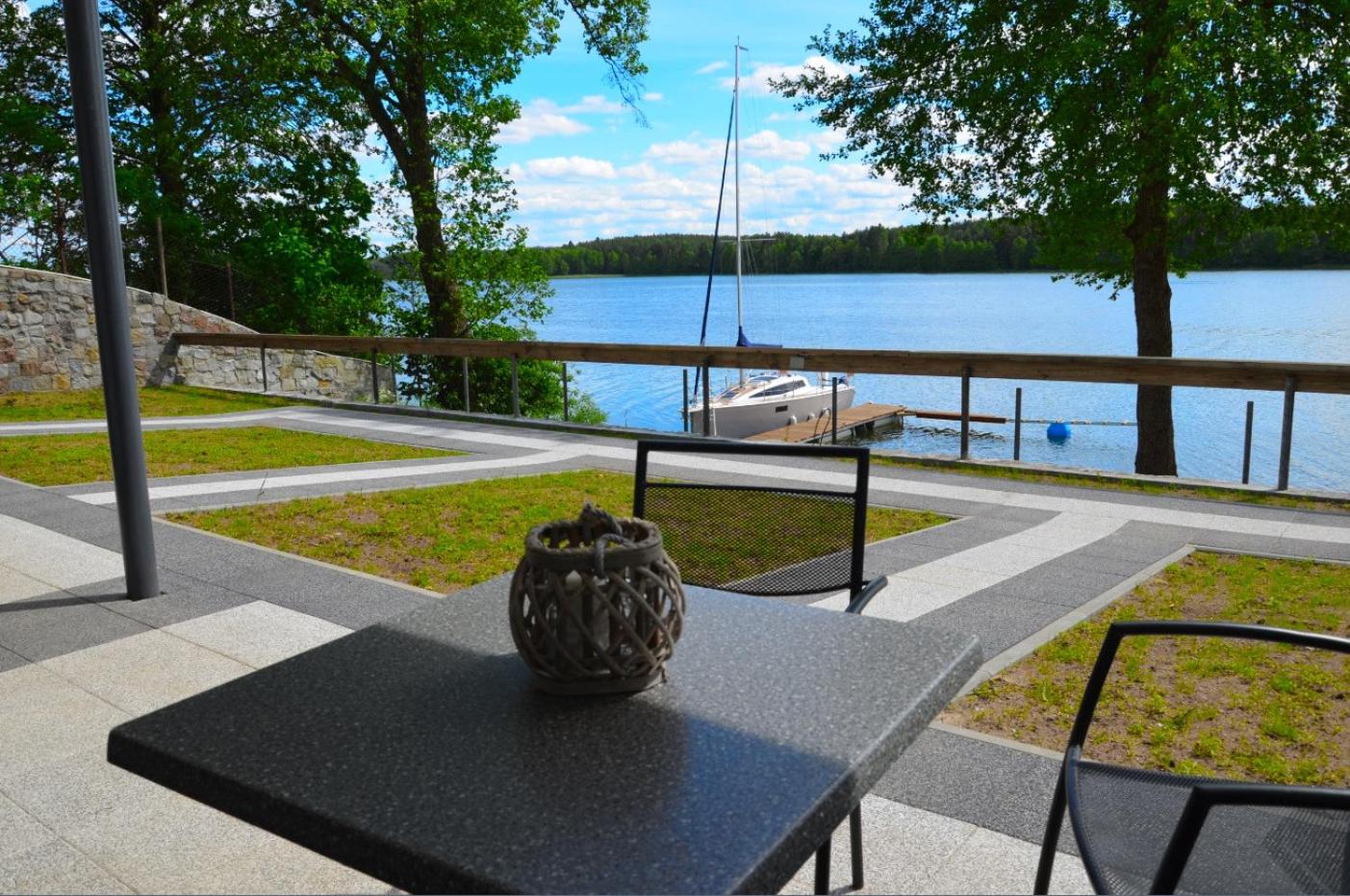 Double Room with Lake View photo 2